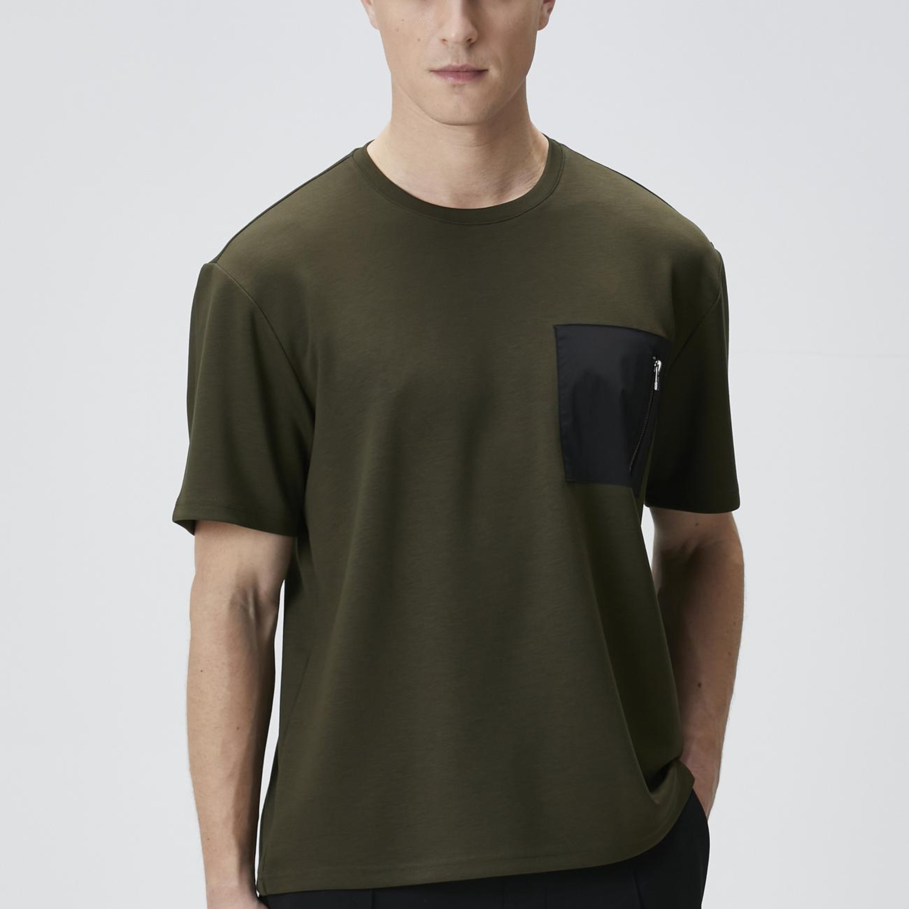 Network Erkek Comfort Fit Haki Göğüs Cep Detaylı T-shirt