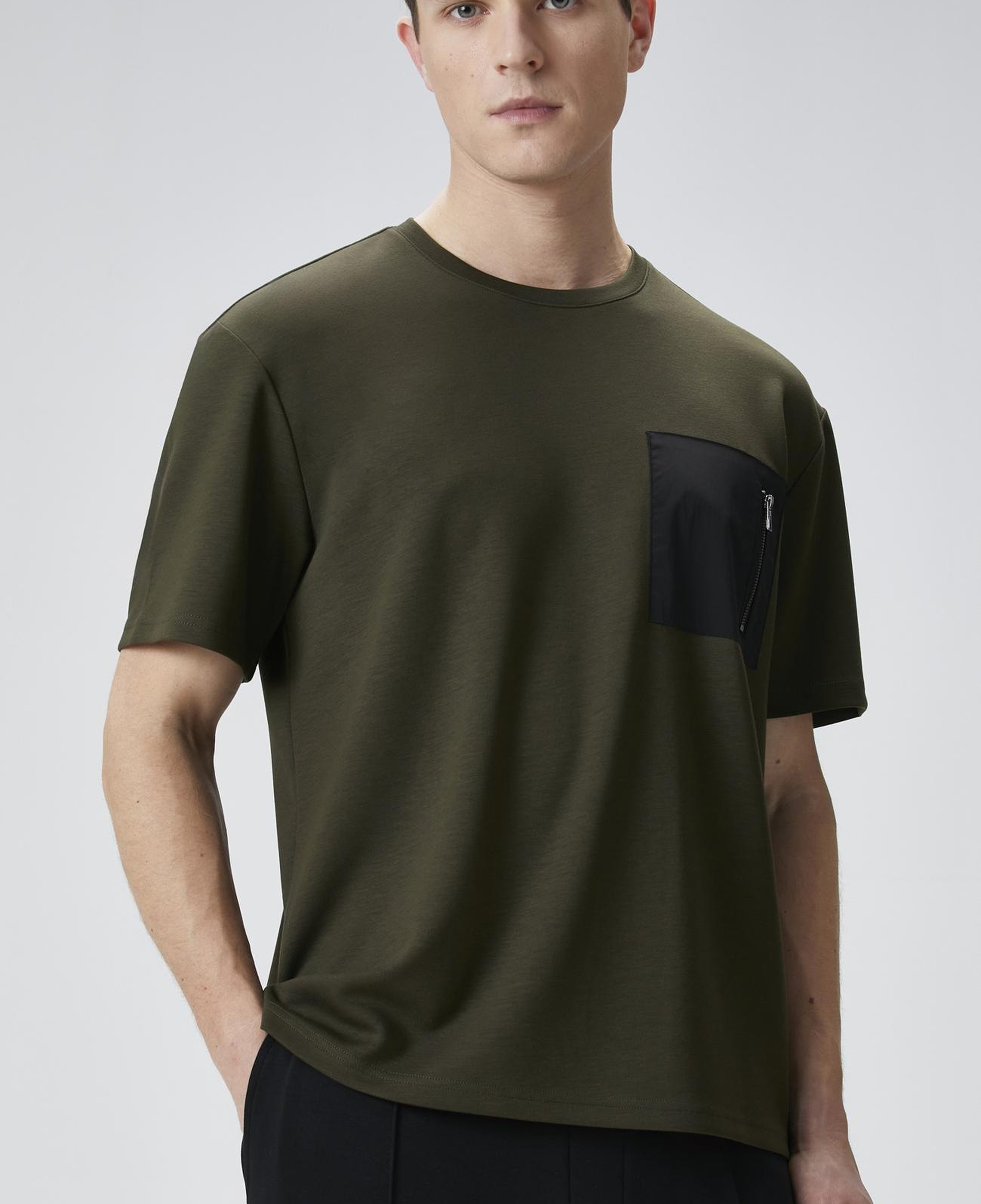 Network Erkek Comfort Fit Haki Göğüs Cep Detaylı T-shirt