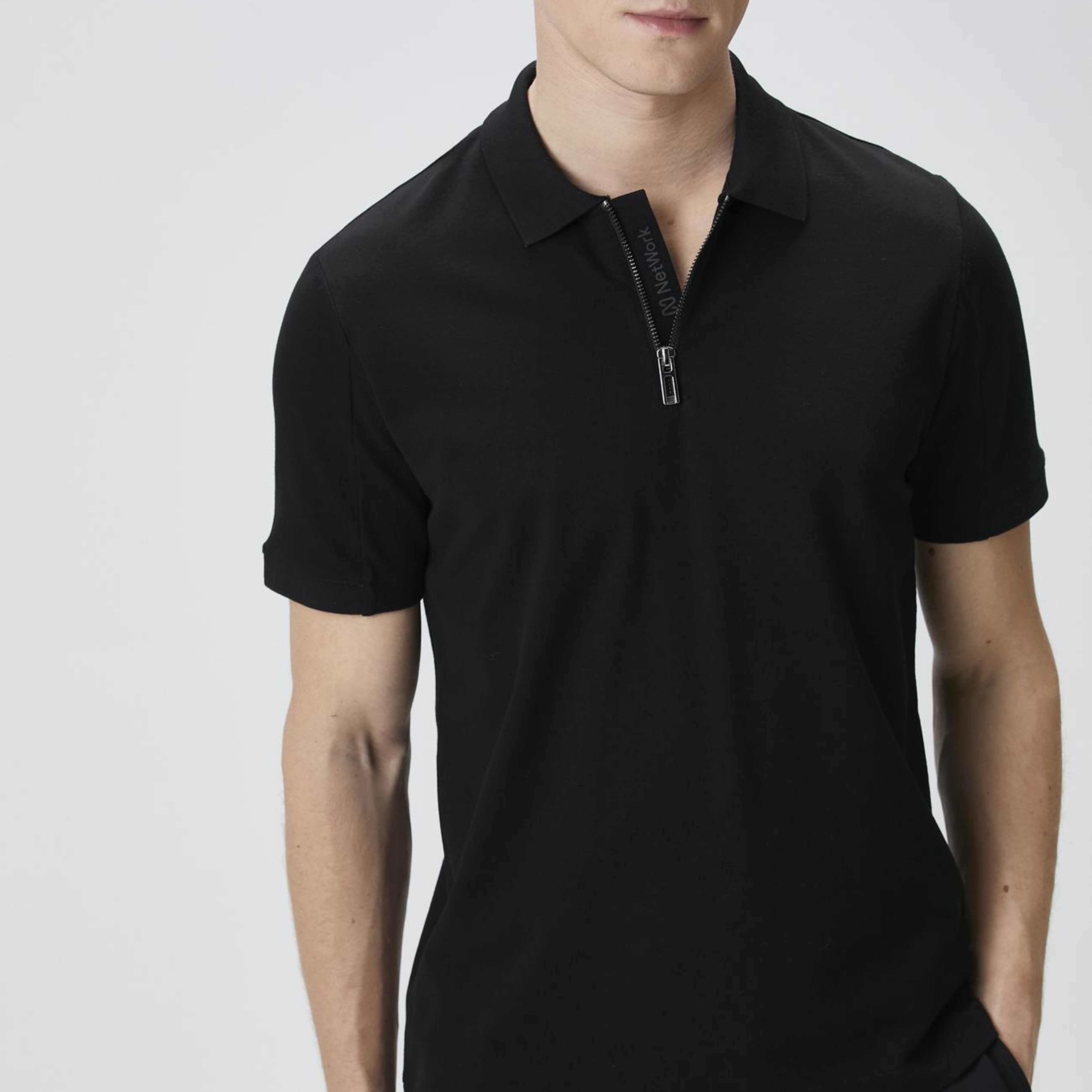 Network Erkek Siyah Polo Yaka Enjeksiyon Baskılı T-shirt