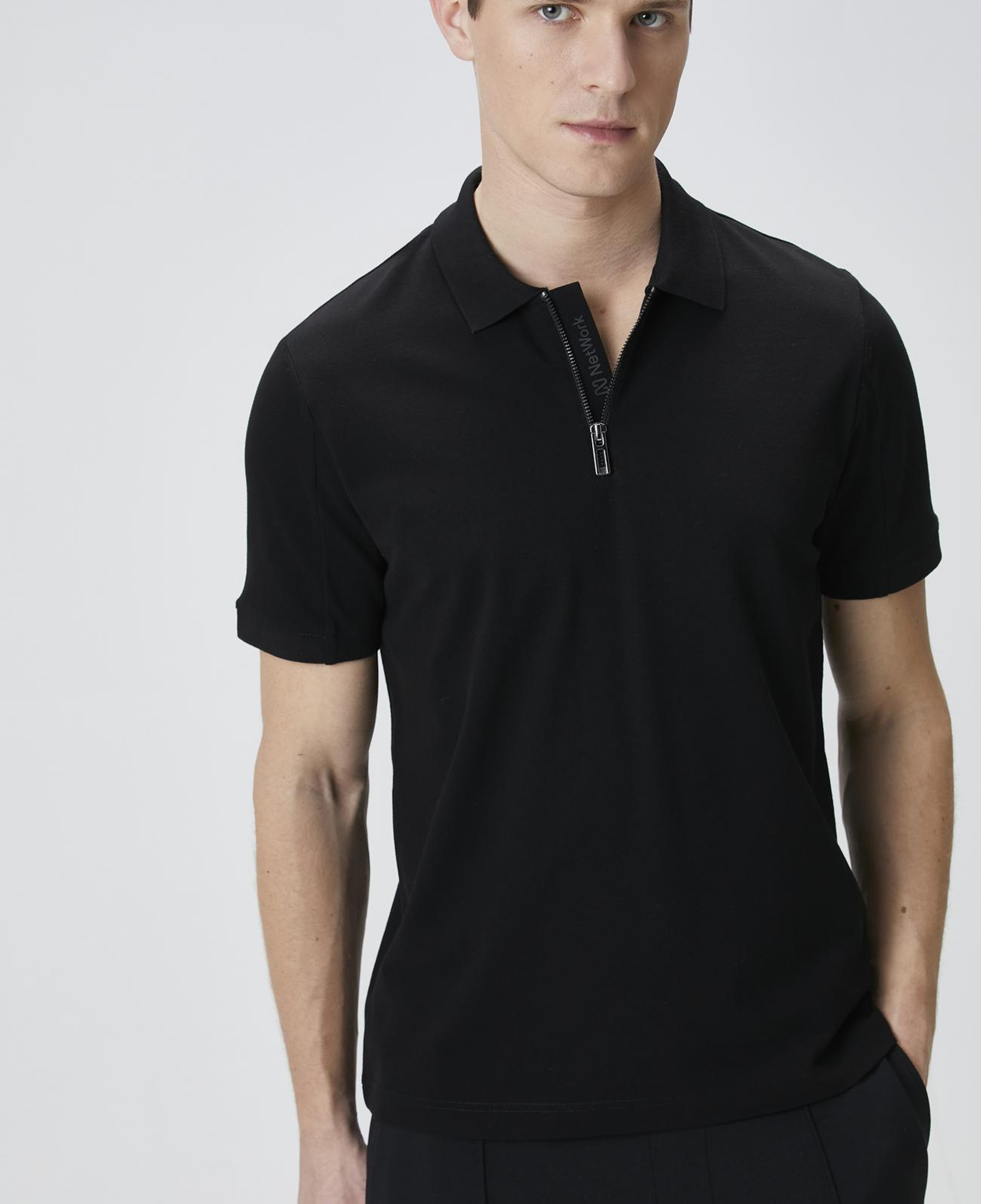 Network Erkek Siyah Polo Yaka Enjeksiyon Baskılı T-shirt
