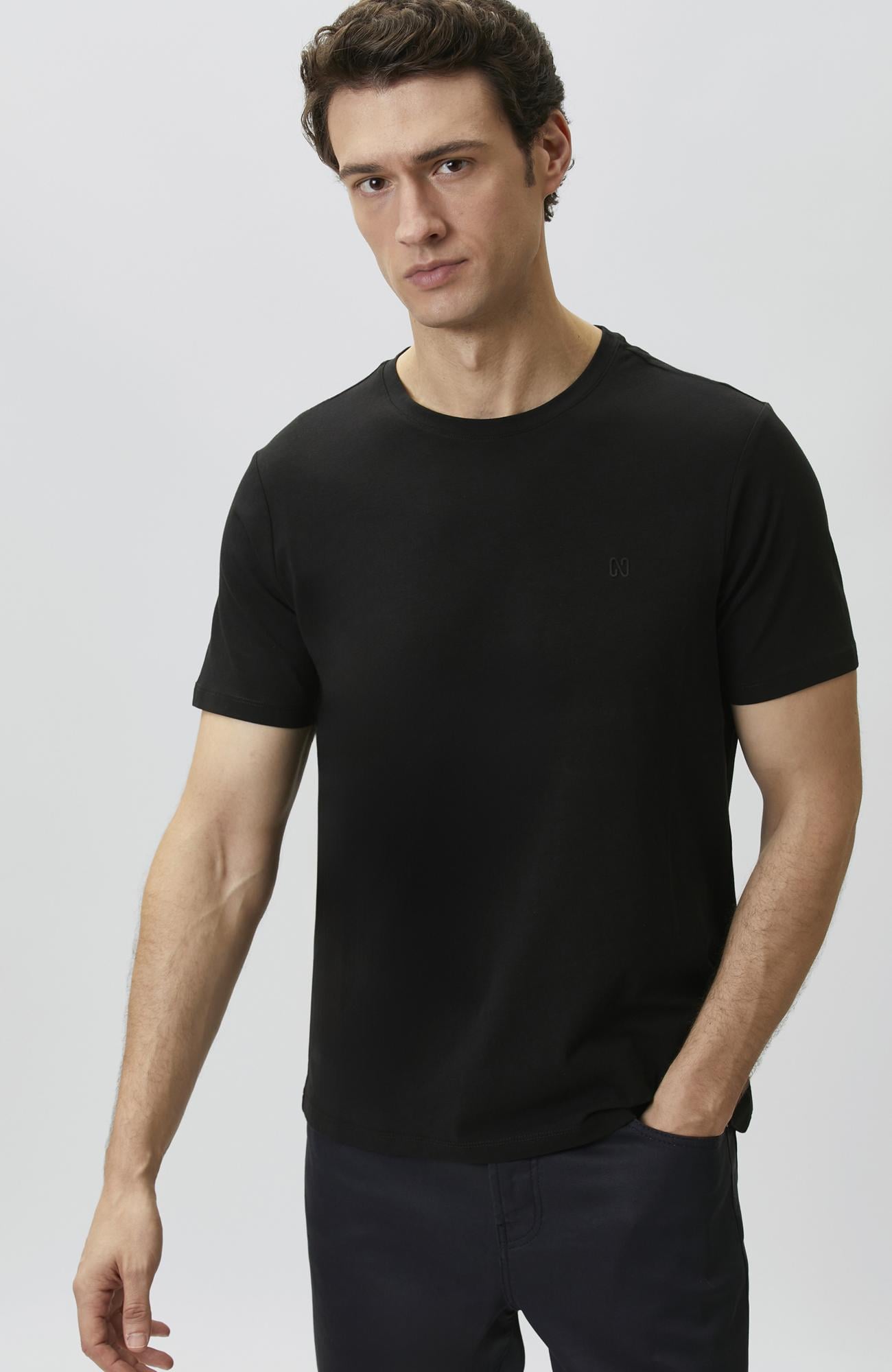 Network Erkek Siyah Basic T-shirt