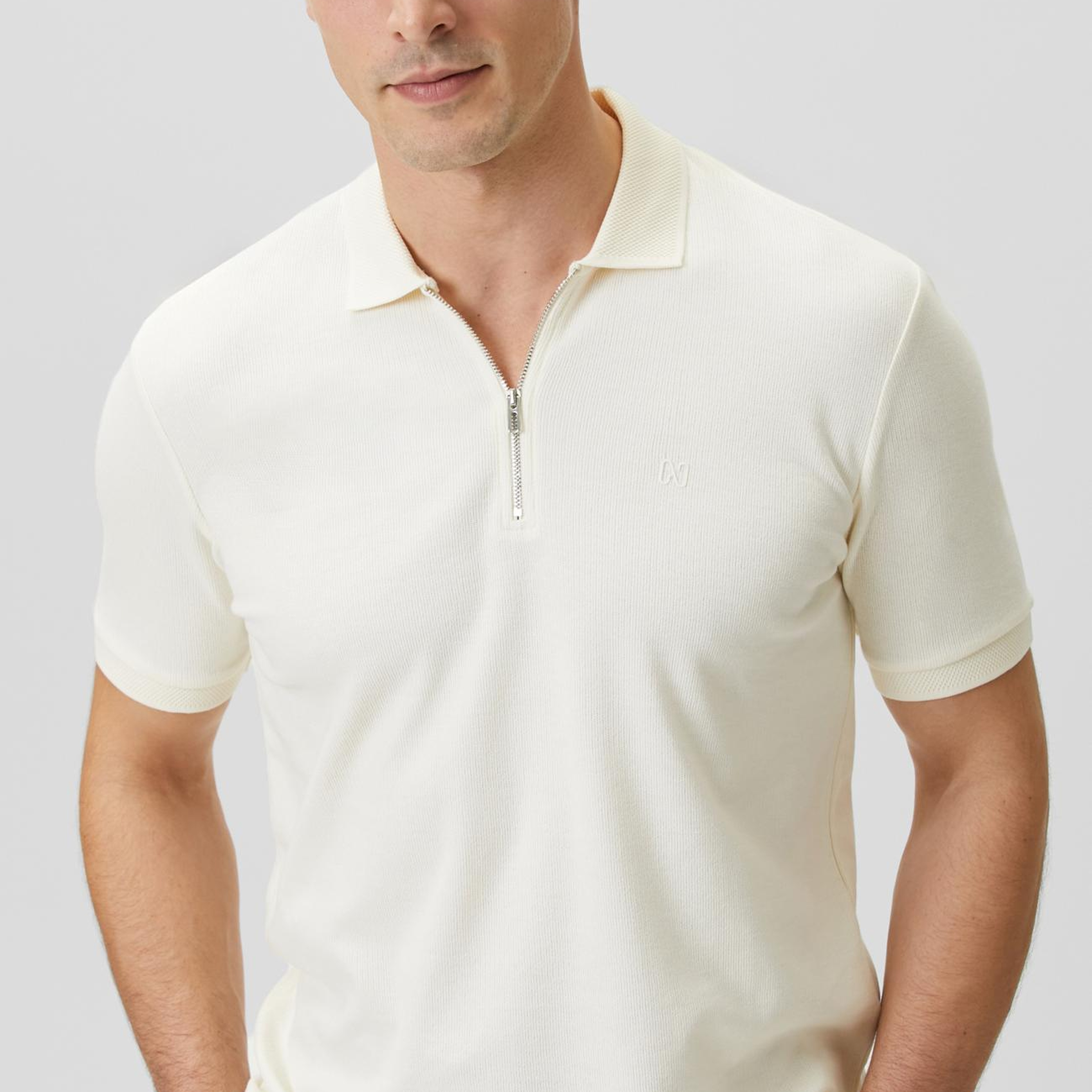 Network Erkek Kırık Beyaz Fermuarlı Polo Yaka Jakarlı T-shirt