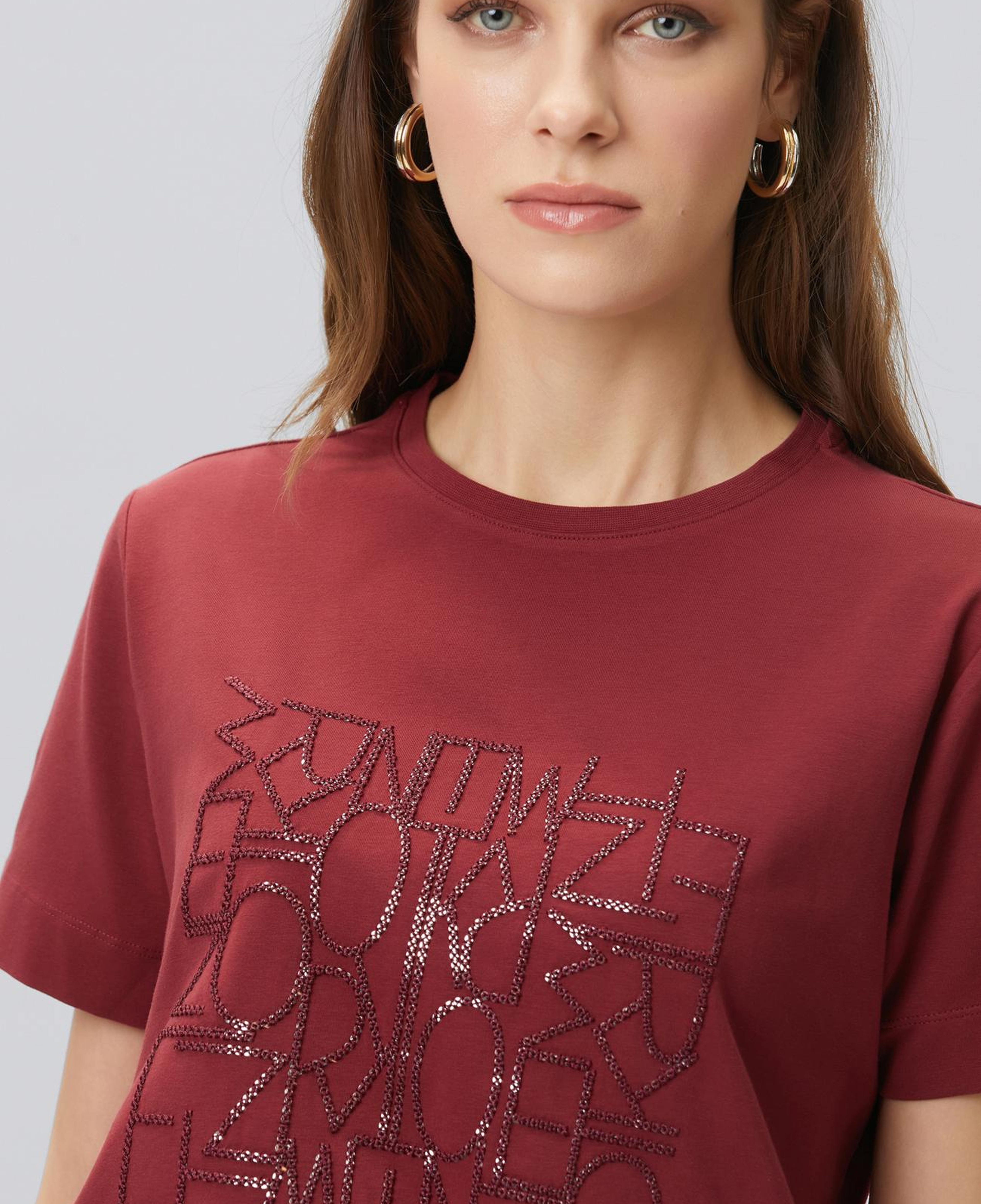 Network Kadın Vişne Nakış Detaylı T-shirt