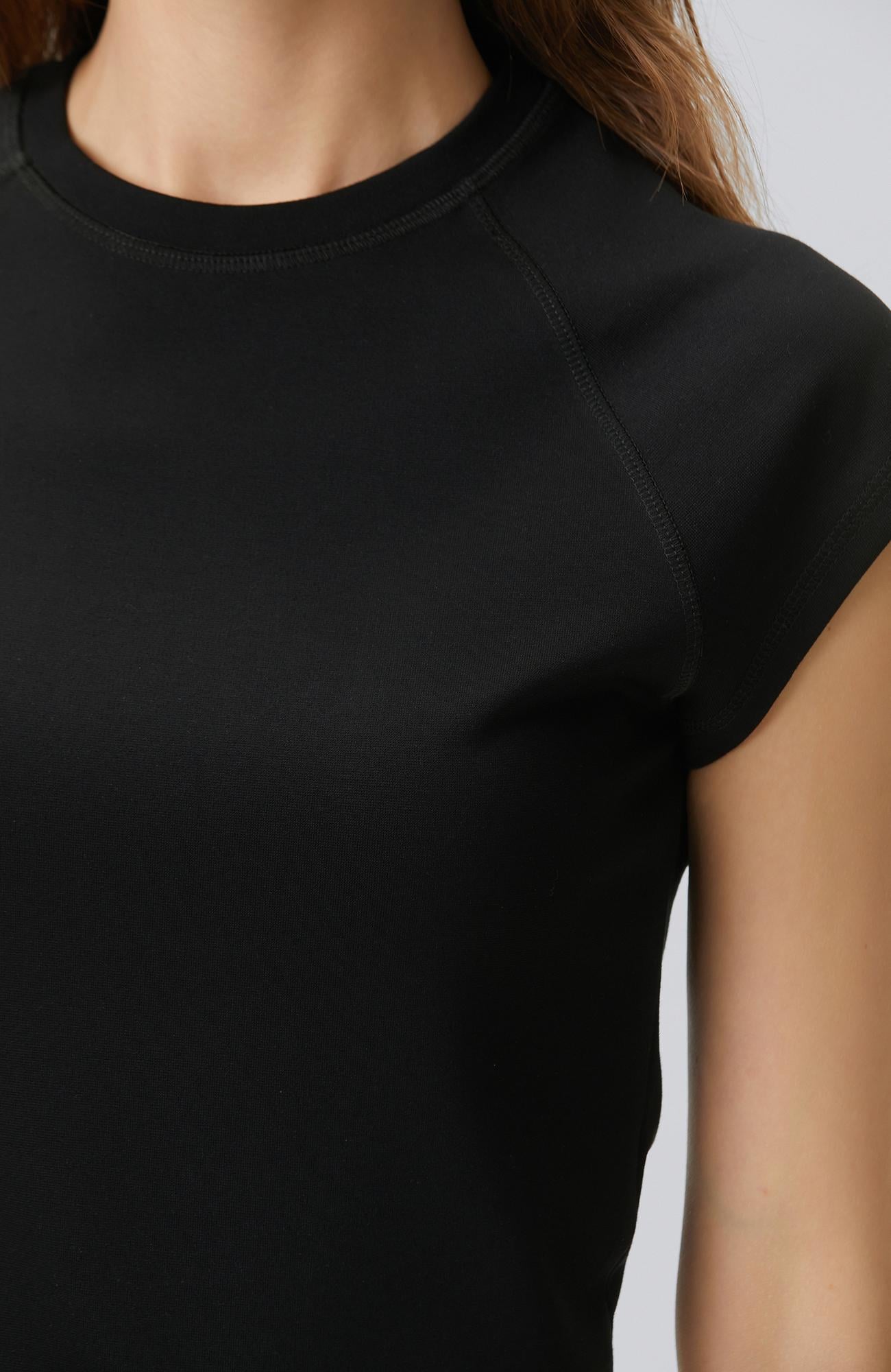 Network Kadın N-Tech Siyah Dikiş Detaylı T-shirt
