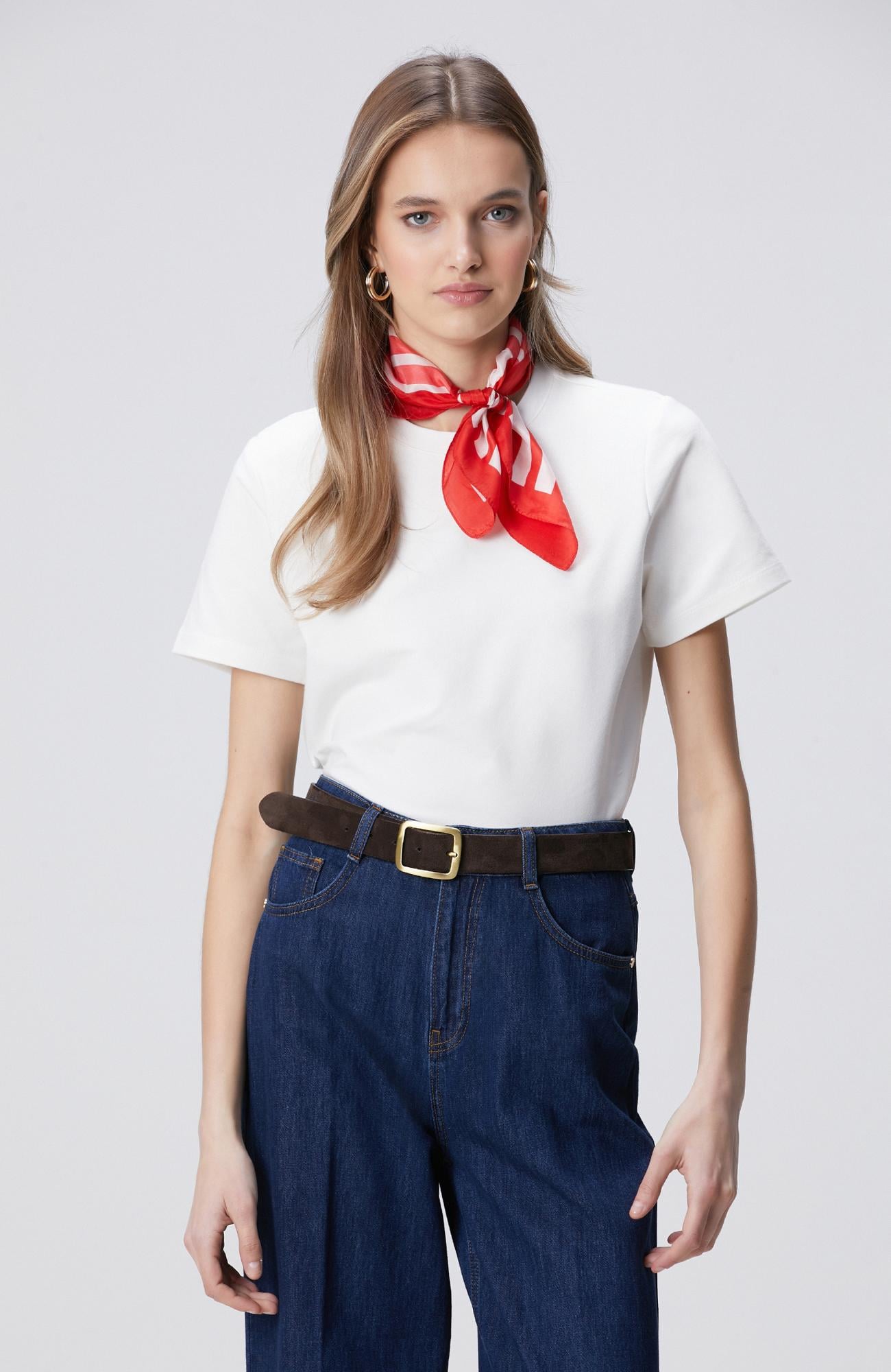 Network Kadın Beyaz Basic T-shirt