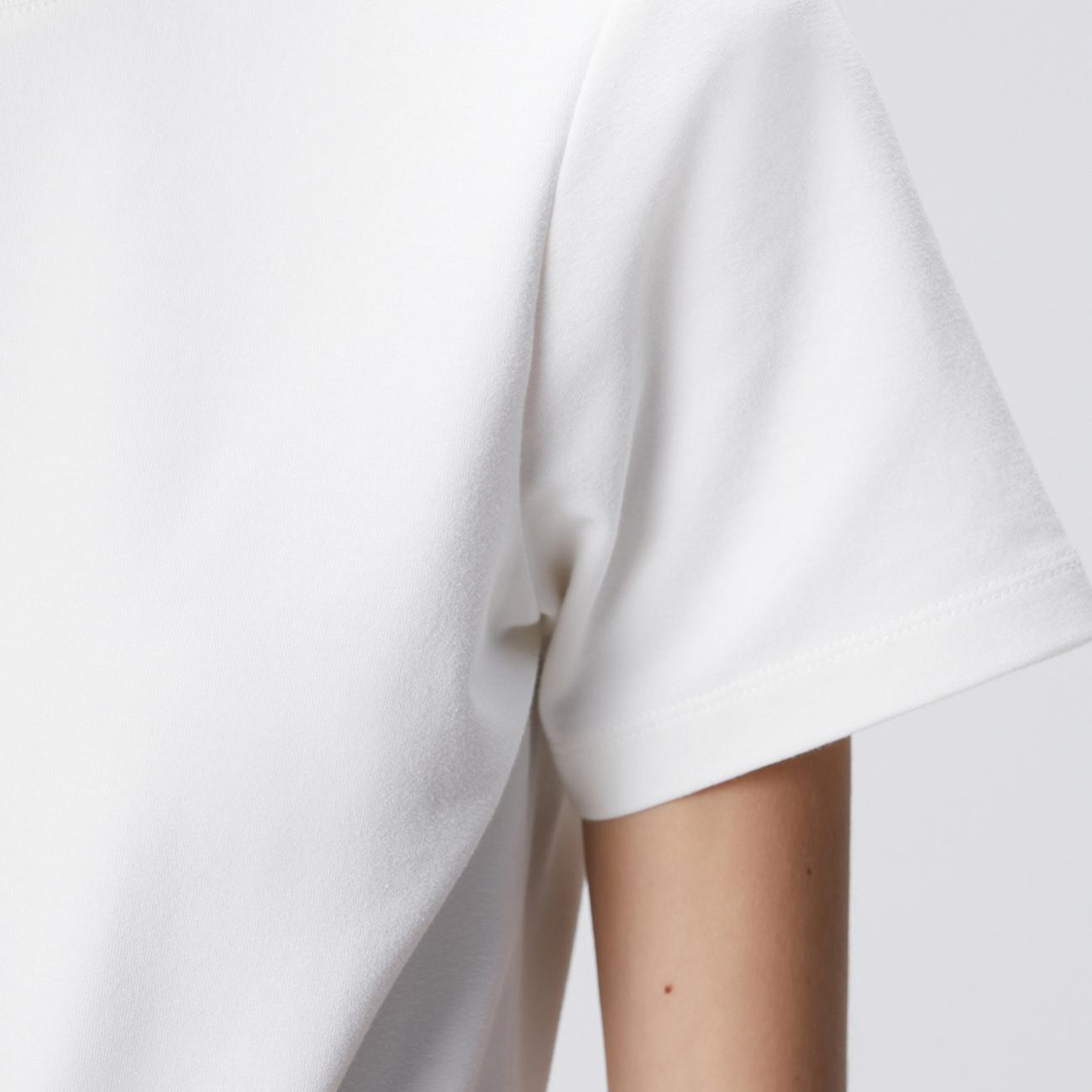 Network Kadın Beyaz Basic T-shirt