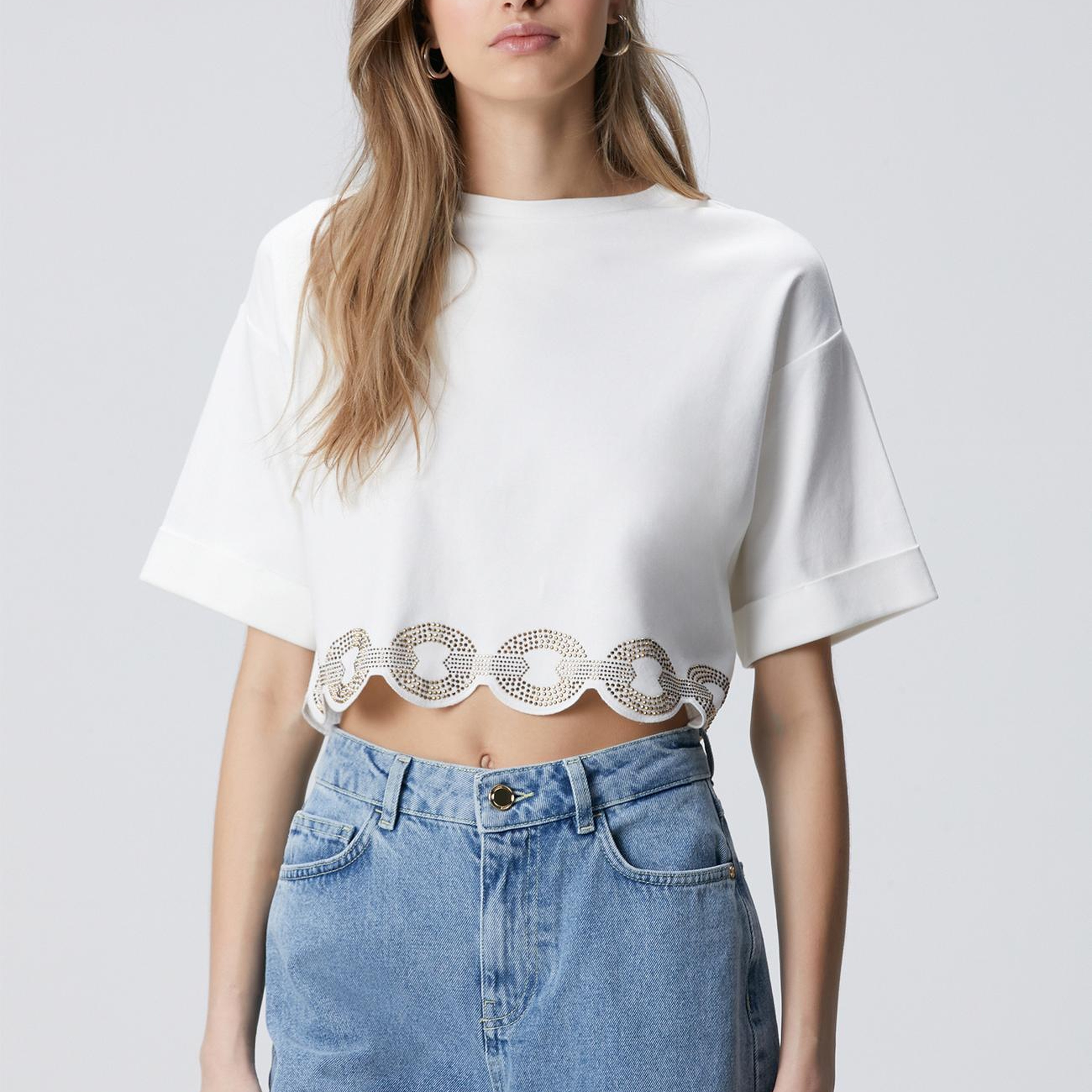 Network Kadın Kırık Beyaz Etek Ucu Taş Baskılı T-shirt