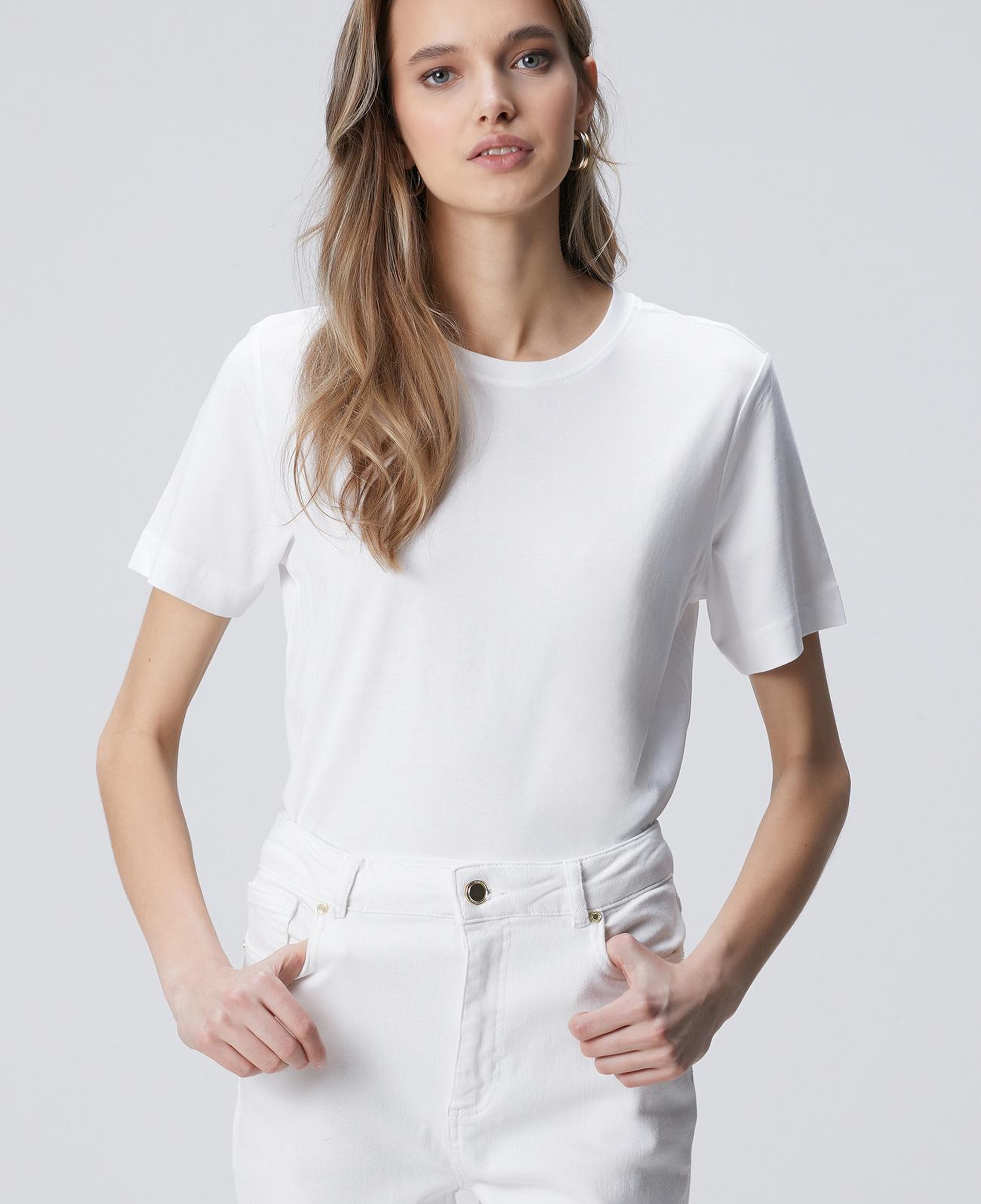 Network Kadın Beyaz Basic T-shirt