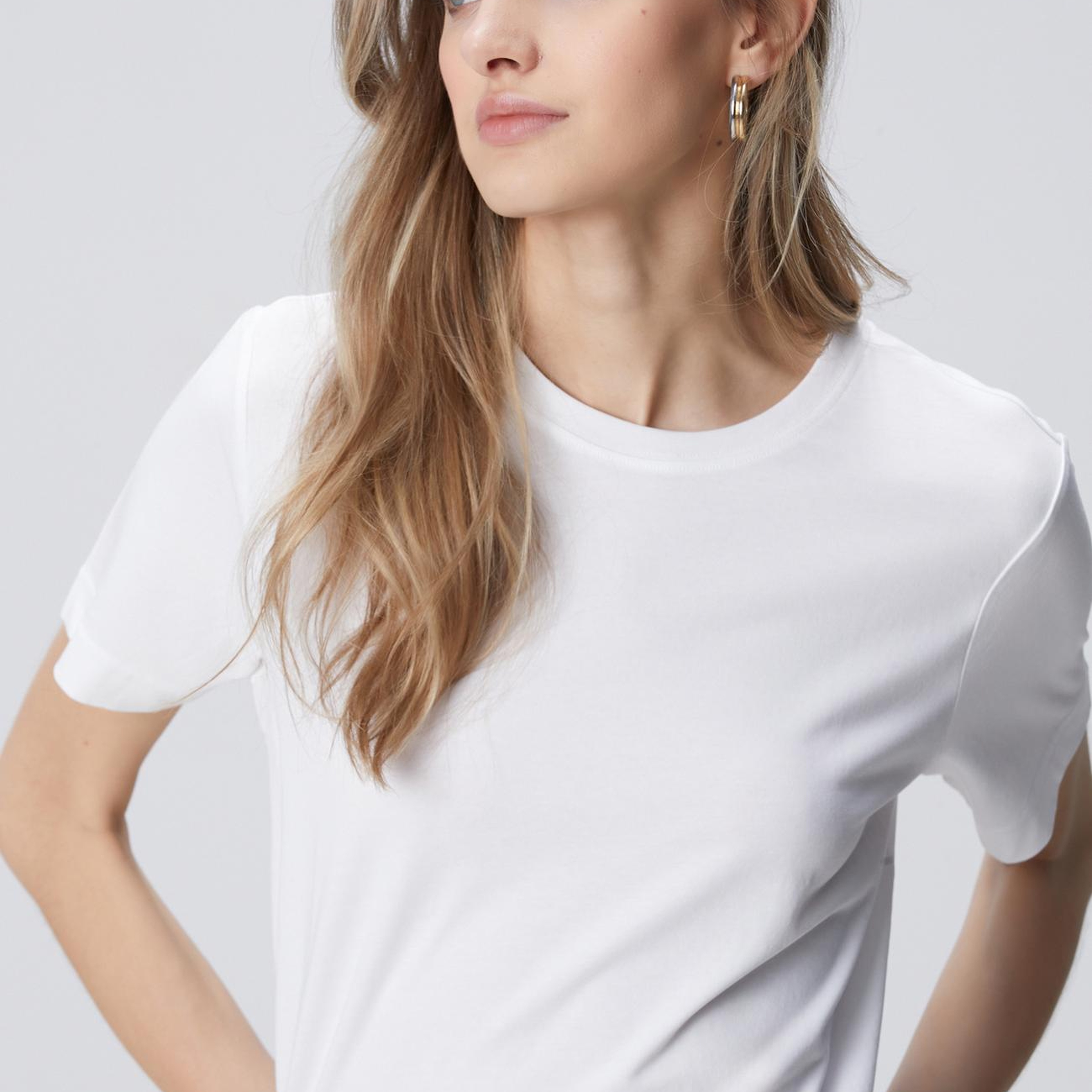 Network Kadın Beyaz Basic T-shirt
