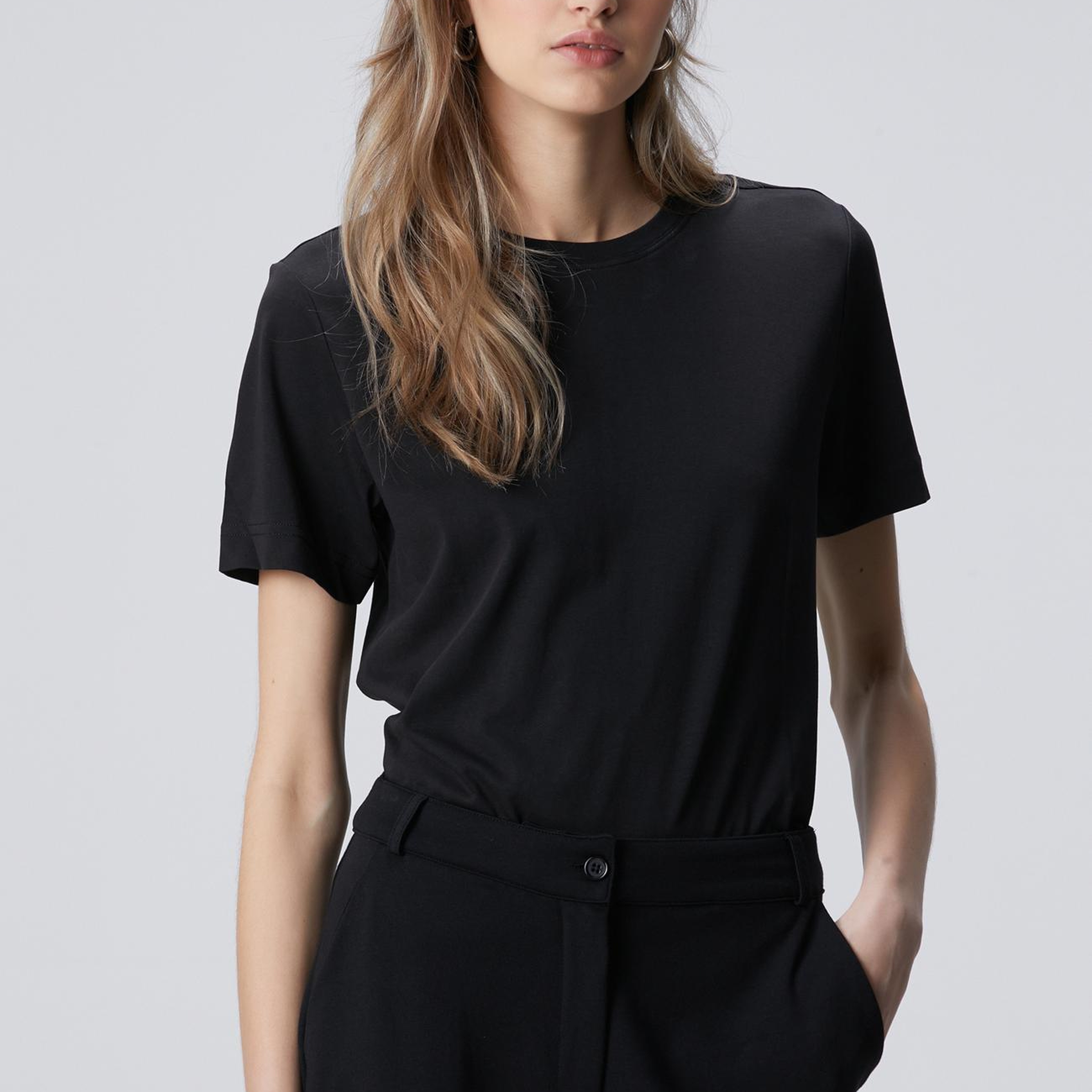 Network Kadın Siyah Basic T-shirt