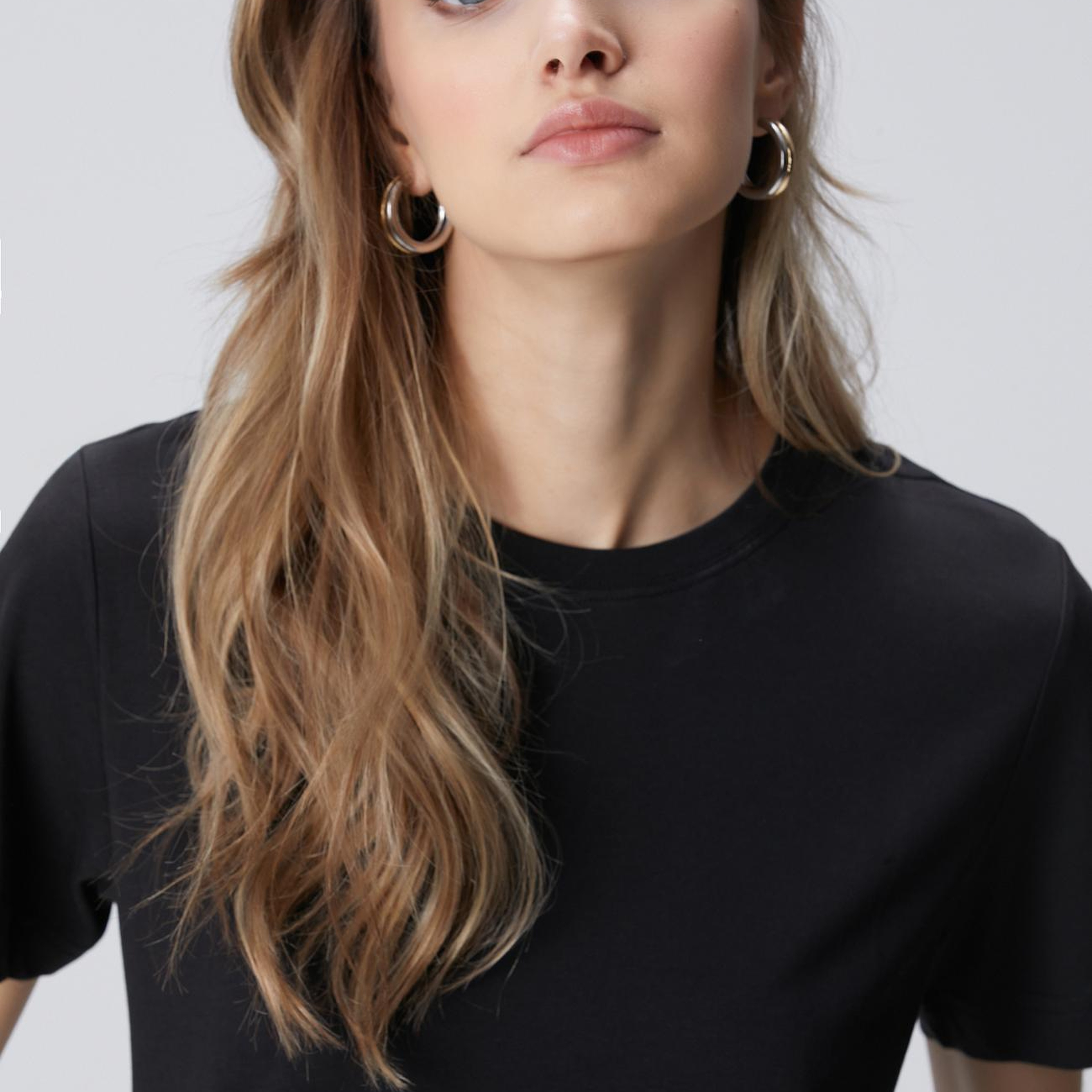 Network Kadın Siyah Basic T-shirt
