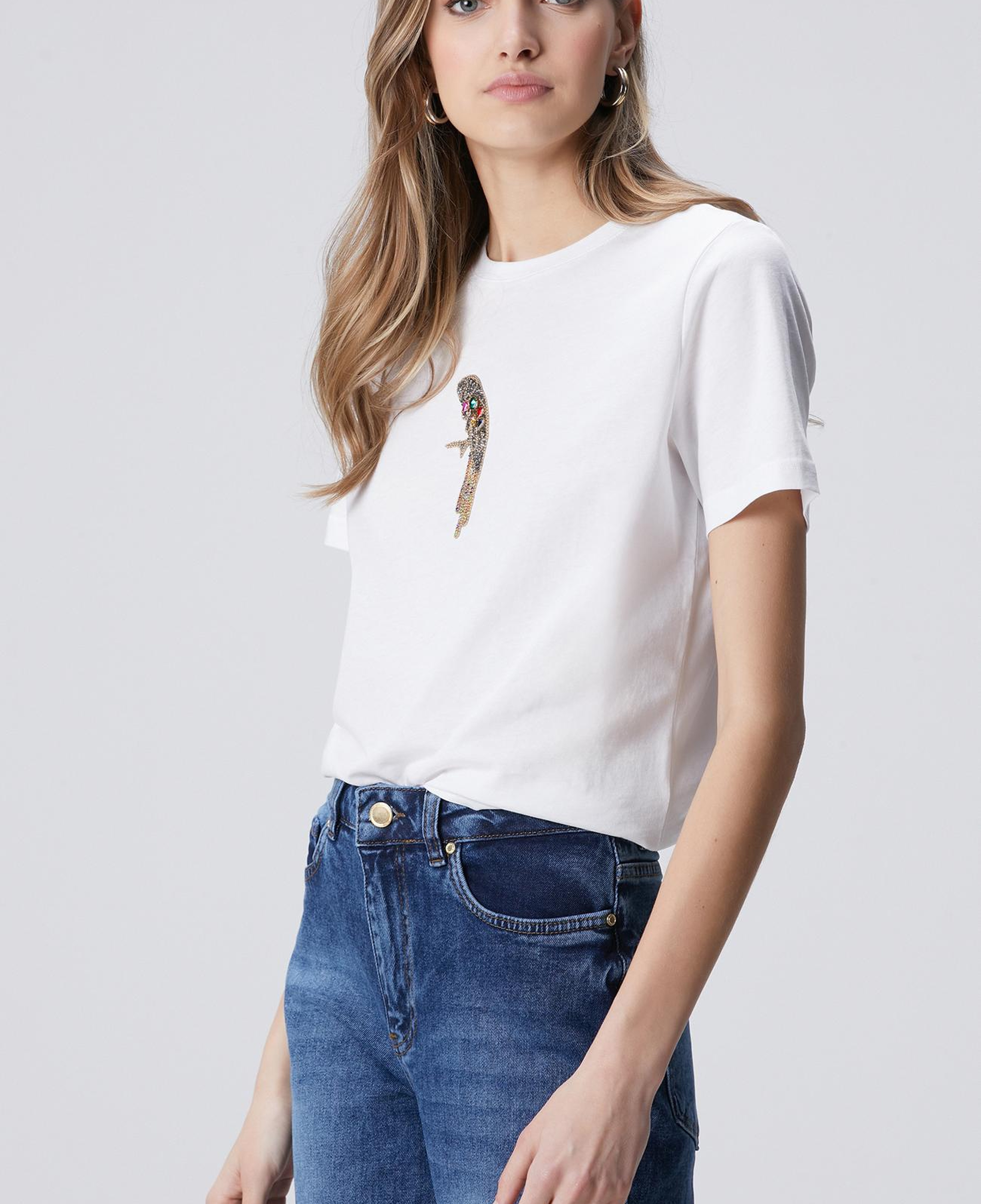 Network Kadın Beyaz Taşlı Papağan Figürlü T-shirt