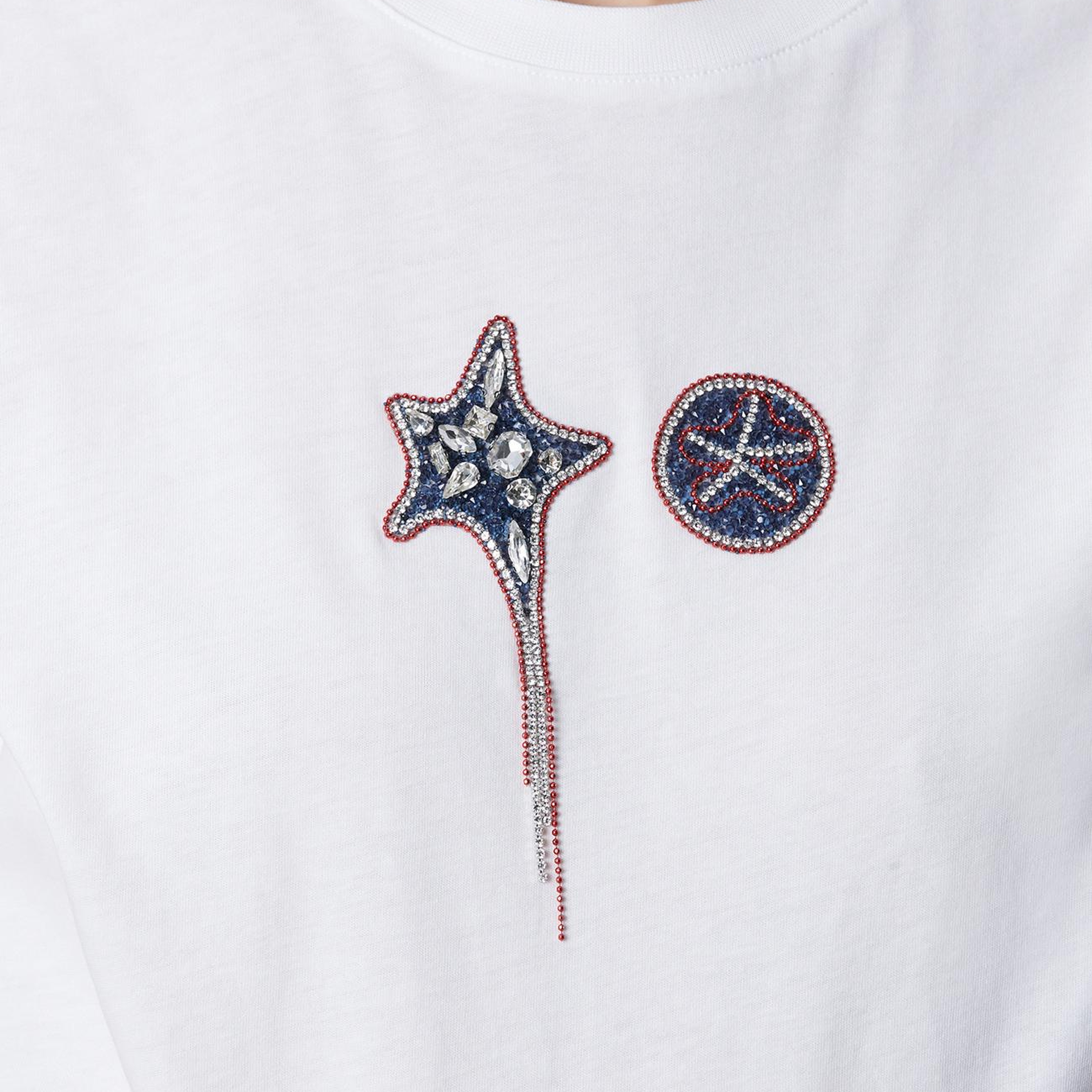 Network Kadın Beyaz Yıldız İşlemeli Arma Detaylı T-shirt