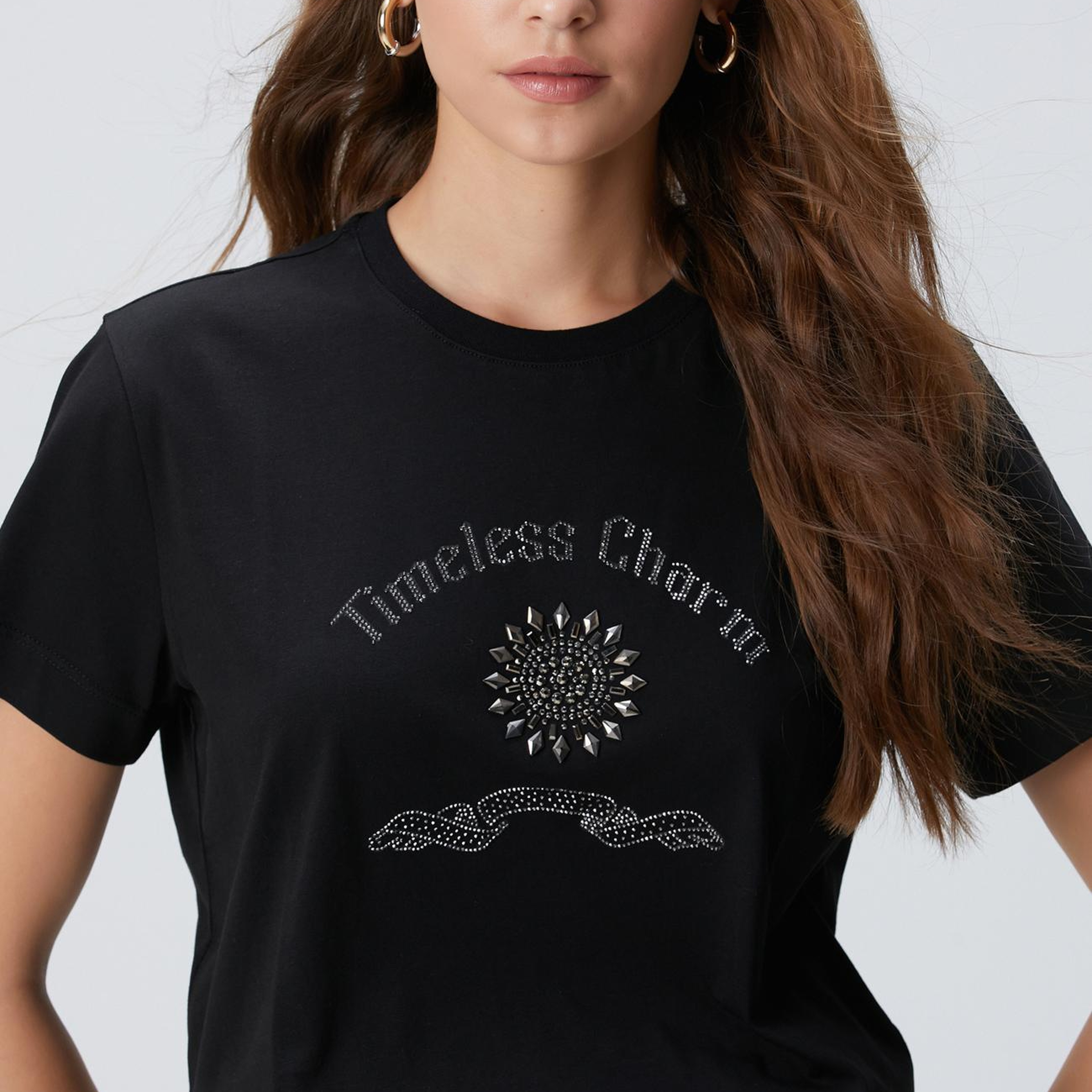 Network Kadın Siyah Taş İşlemeli T-Shirt