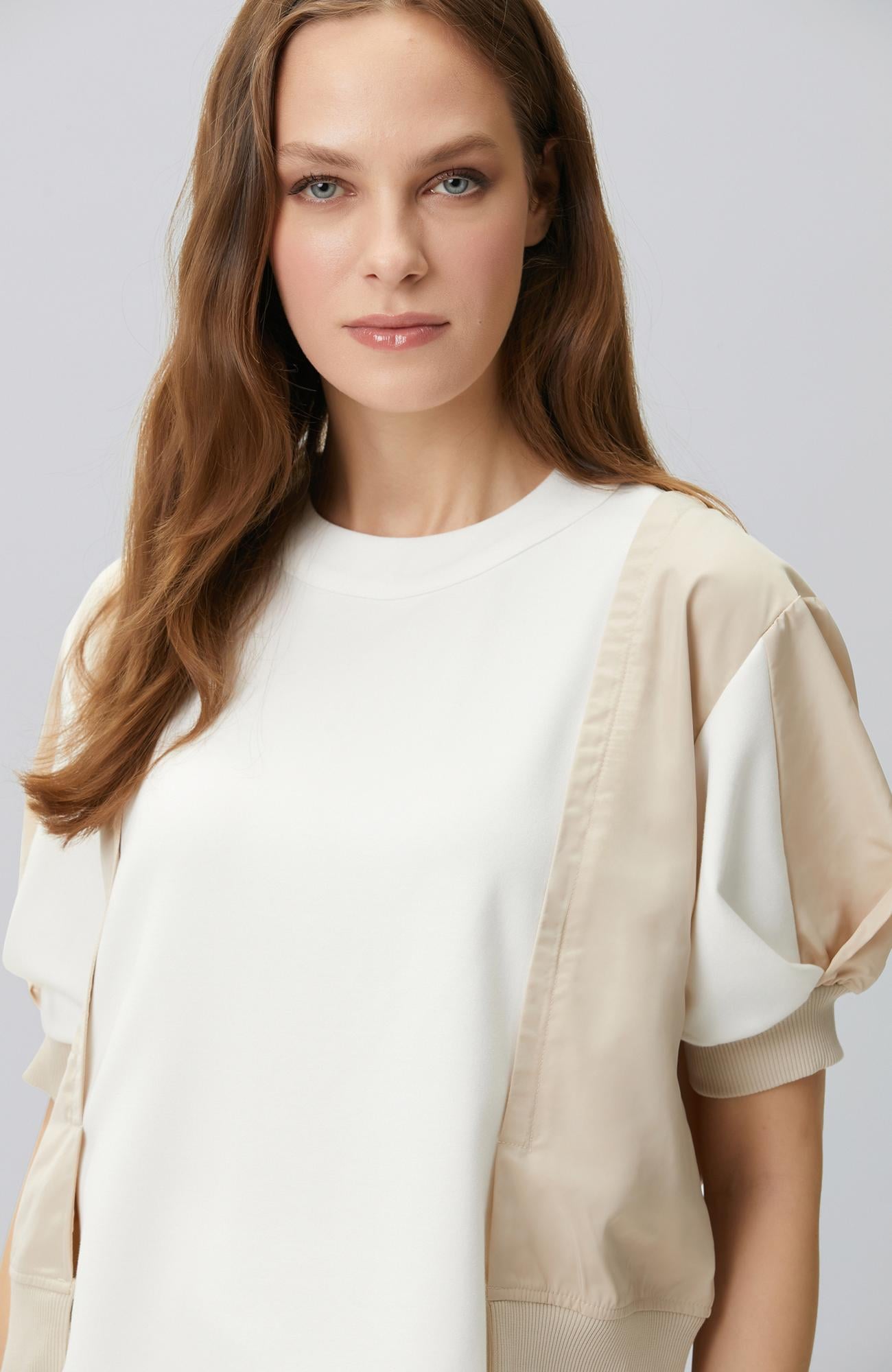 Network Kadın Kırık Beyaz N-Tech Garni Detaylı Sweatshirt