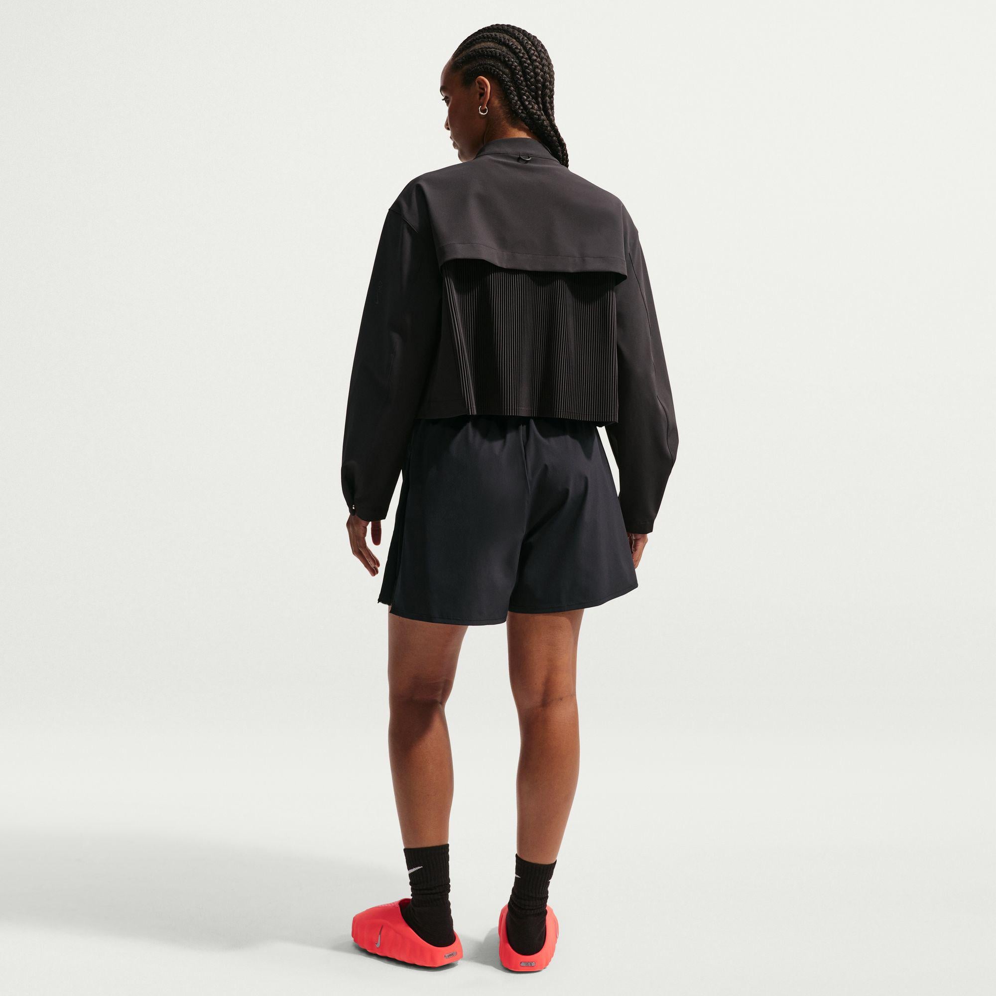 Nike Dri-Fit 24.7 Perfect Stretch Trend Kadın Siyah Şort