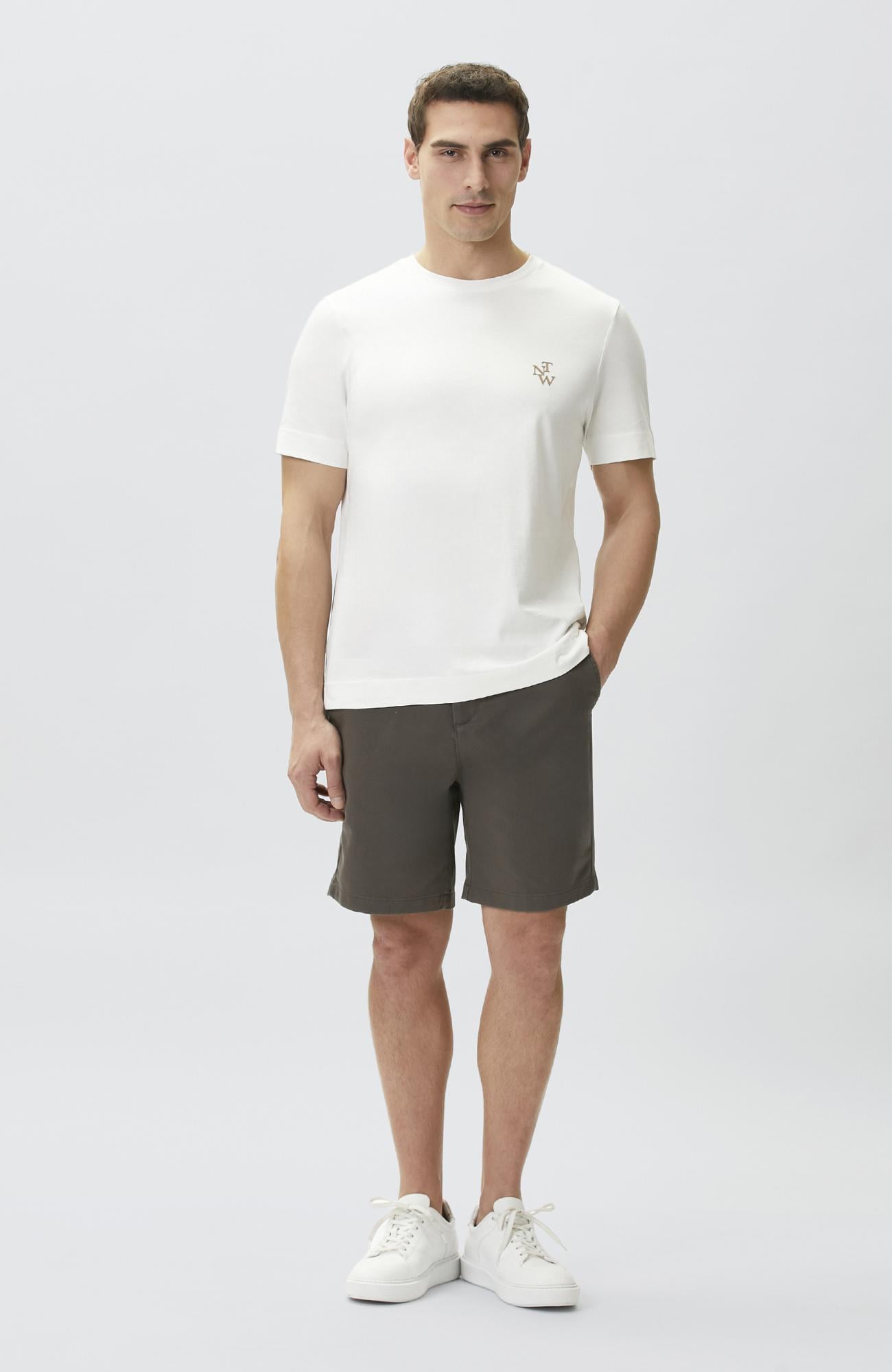 Network Erkek Kırık Beyaz Göğüs Baskı Detaylı T-shirt