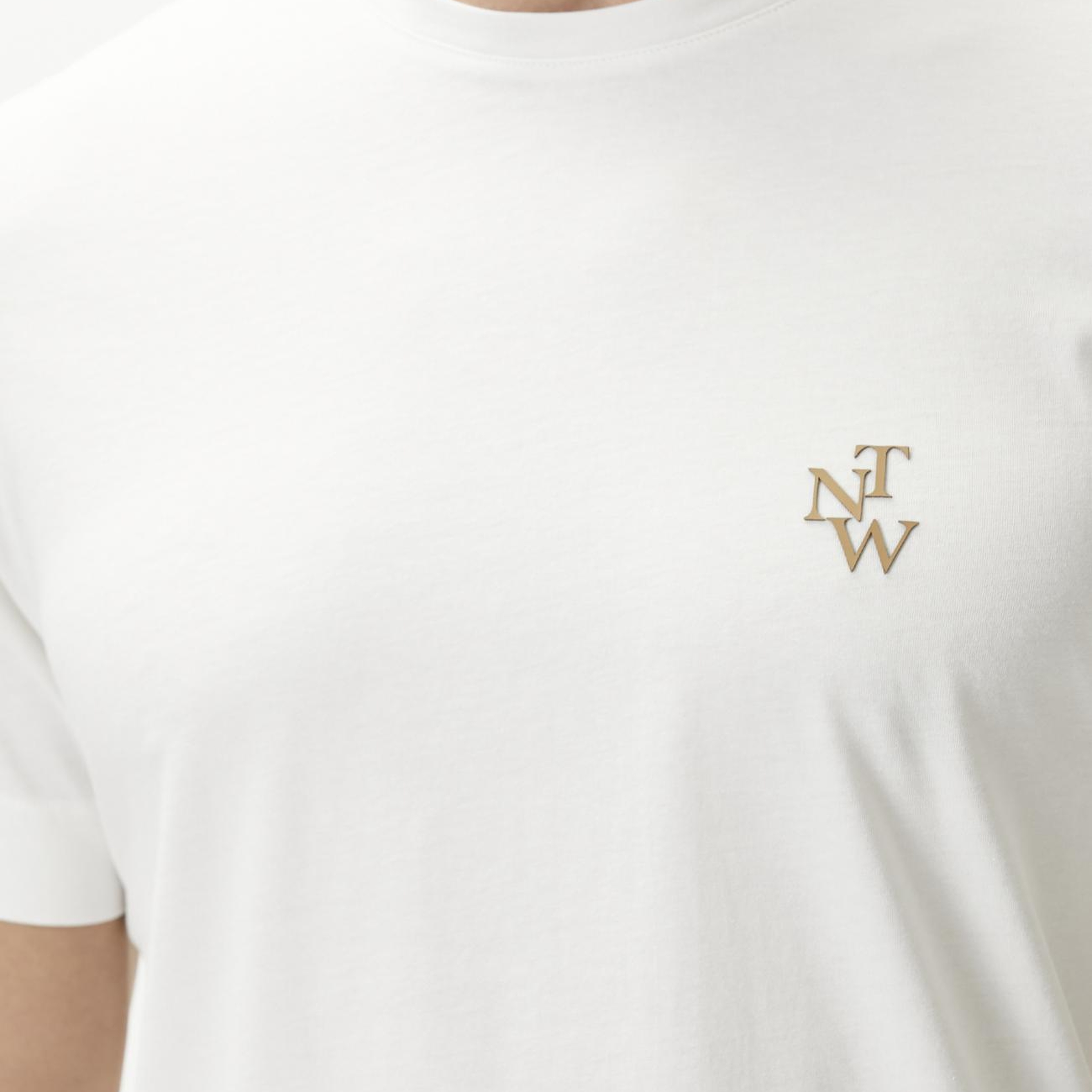Network Erkek Kırık Beyaz Göğüs Baskı Detaylı T-shirt