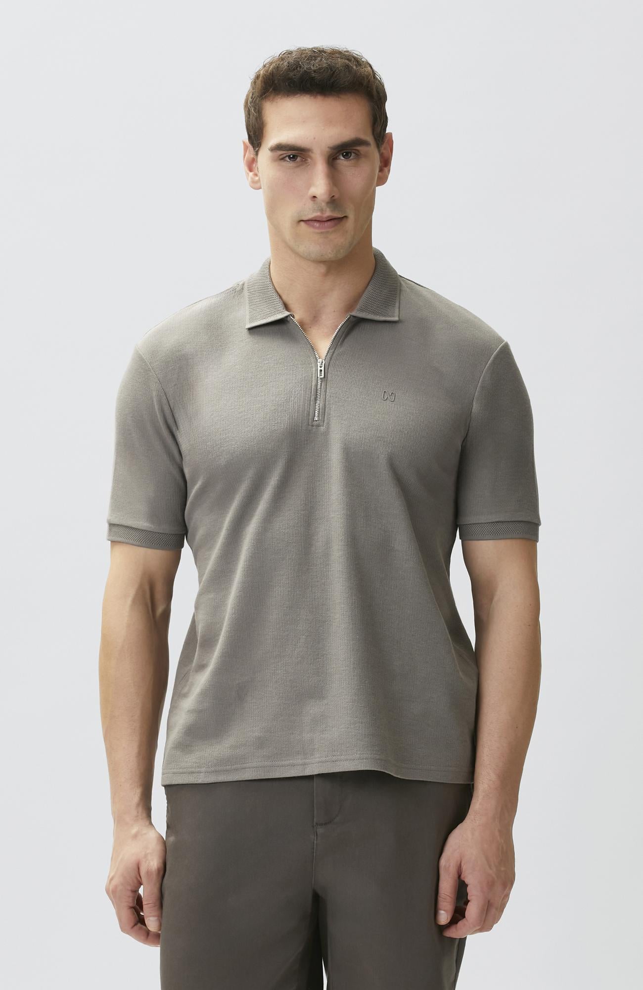 Network Erkek Vizon Fermuarlı Polo Yaka Jakarlı T-shirt