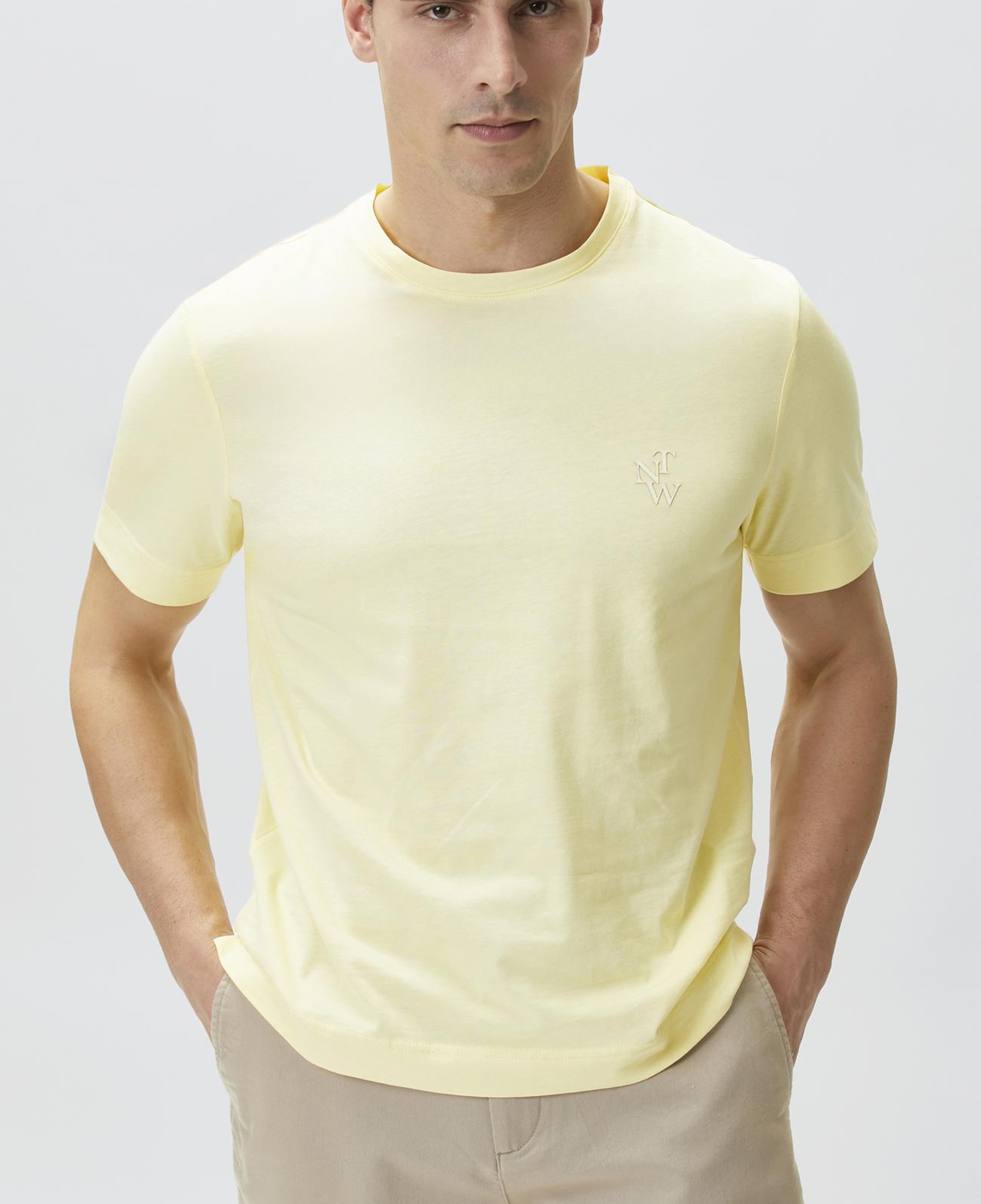 Network Erkek Comfort Fit Sarı Göğüs Baskı Detaylı T-shirt
