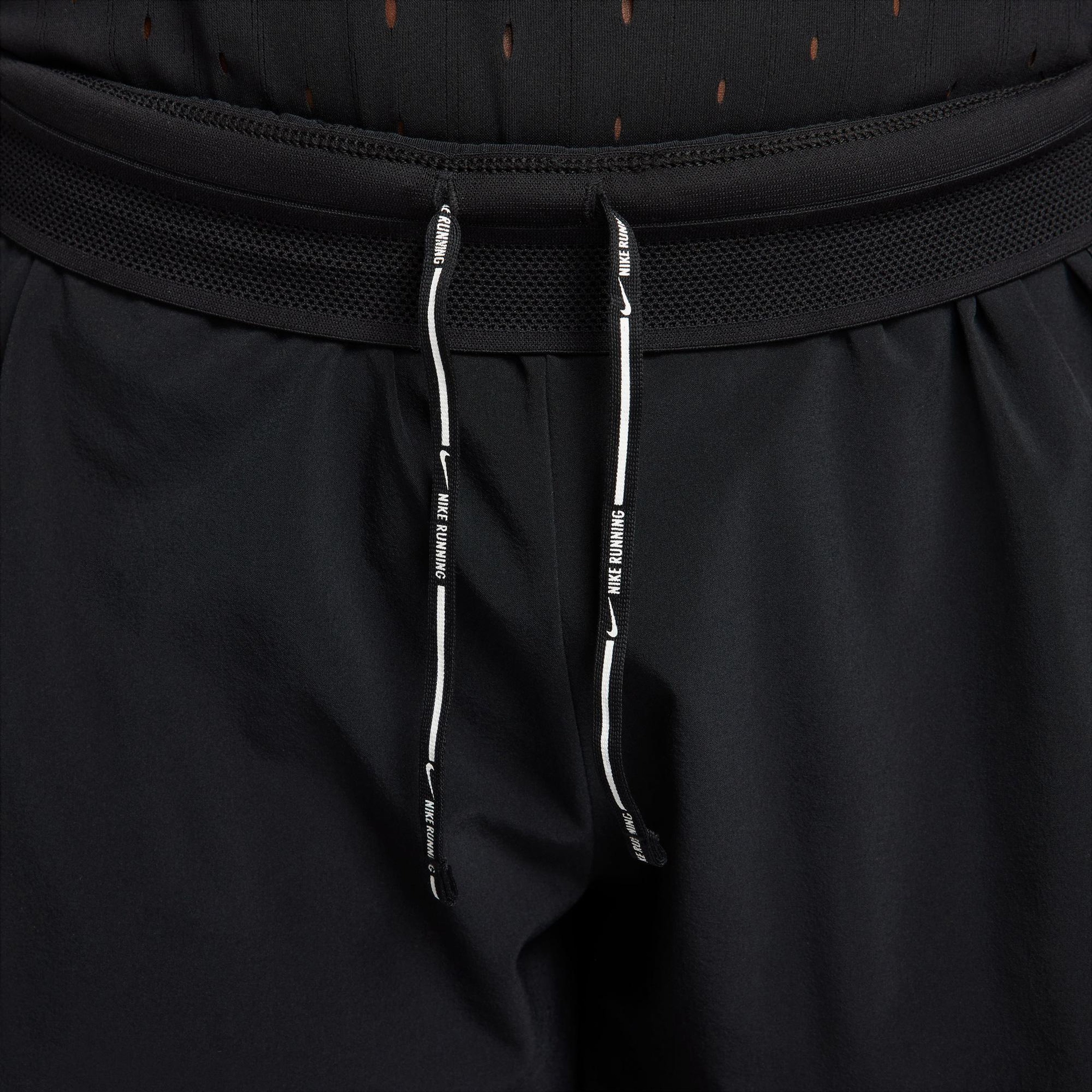 Nike AeroSwift Dri-Fit ADV Mid-Rise 8 cm Kadın Siyah Şort