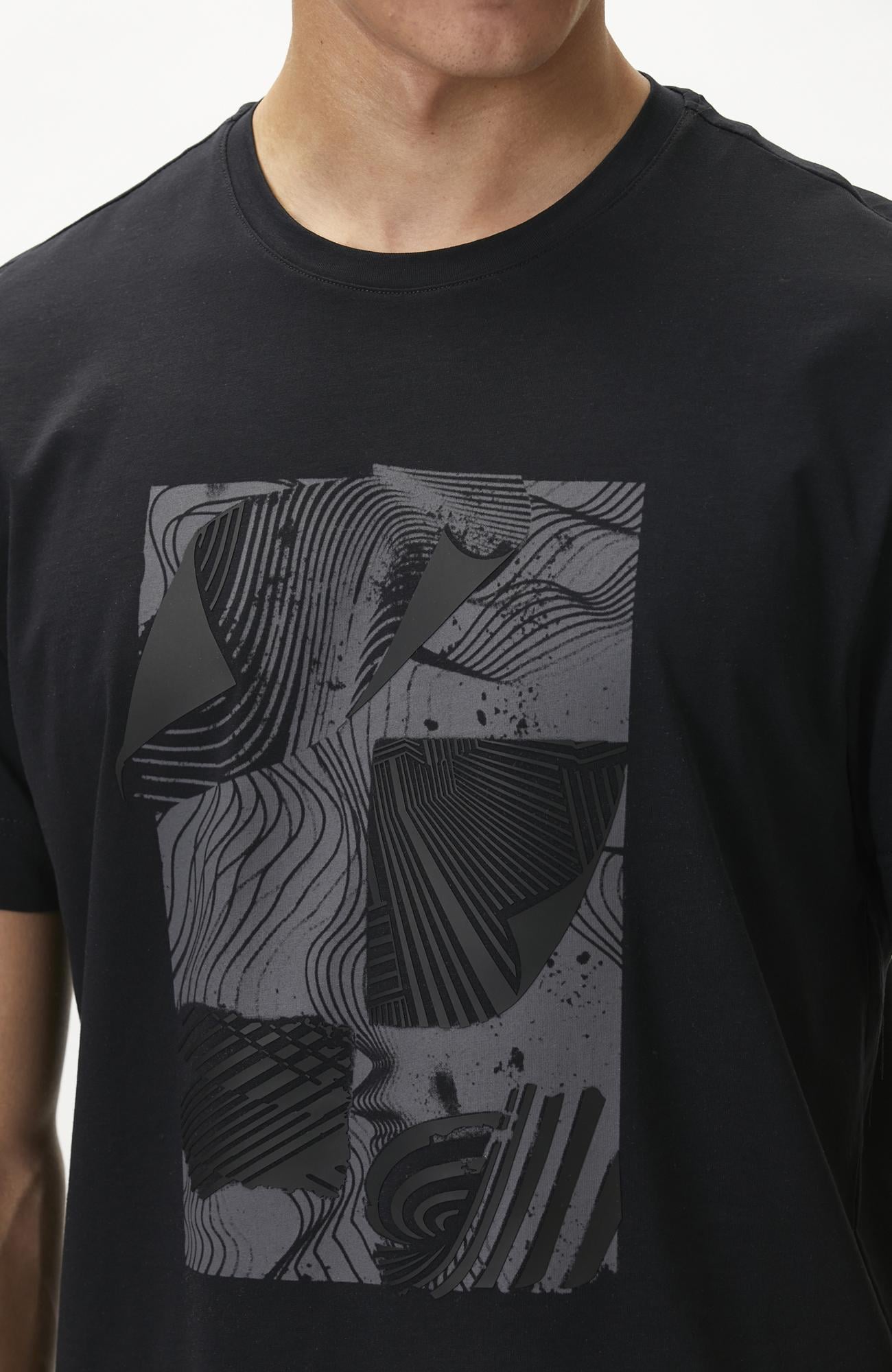 Network Erkek Lacivert Enjeksiyon Baskılı T-shirt