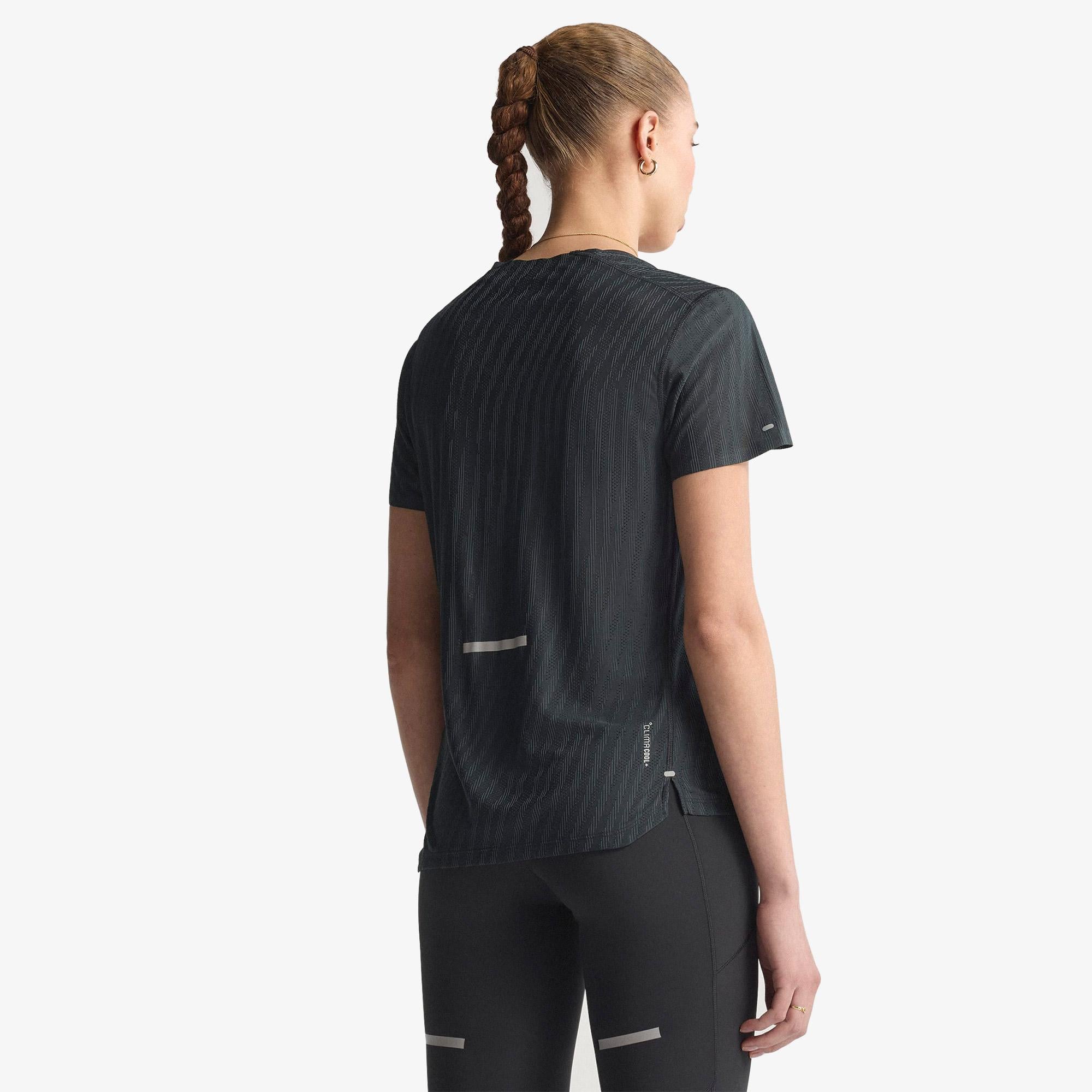 adidas Adi365 Running Climacool+ Kadın Siyah Koşu T-Shirt
