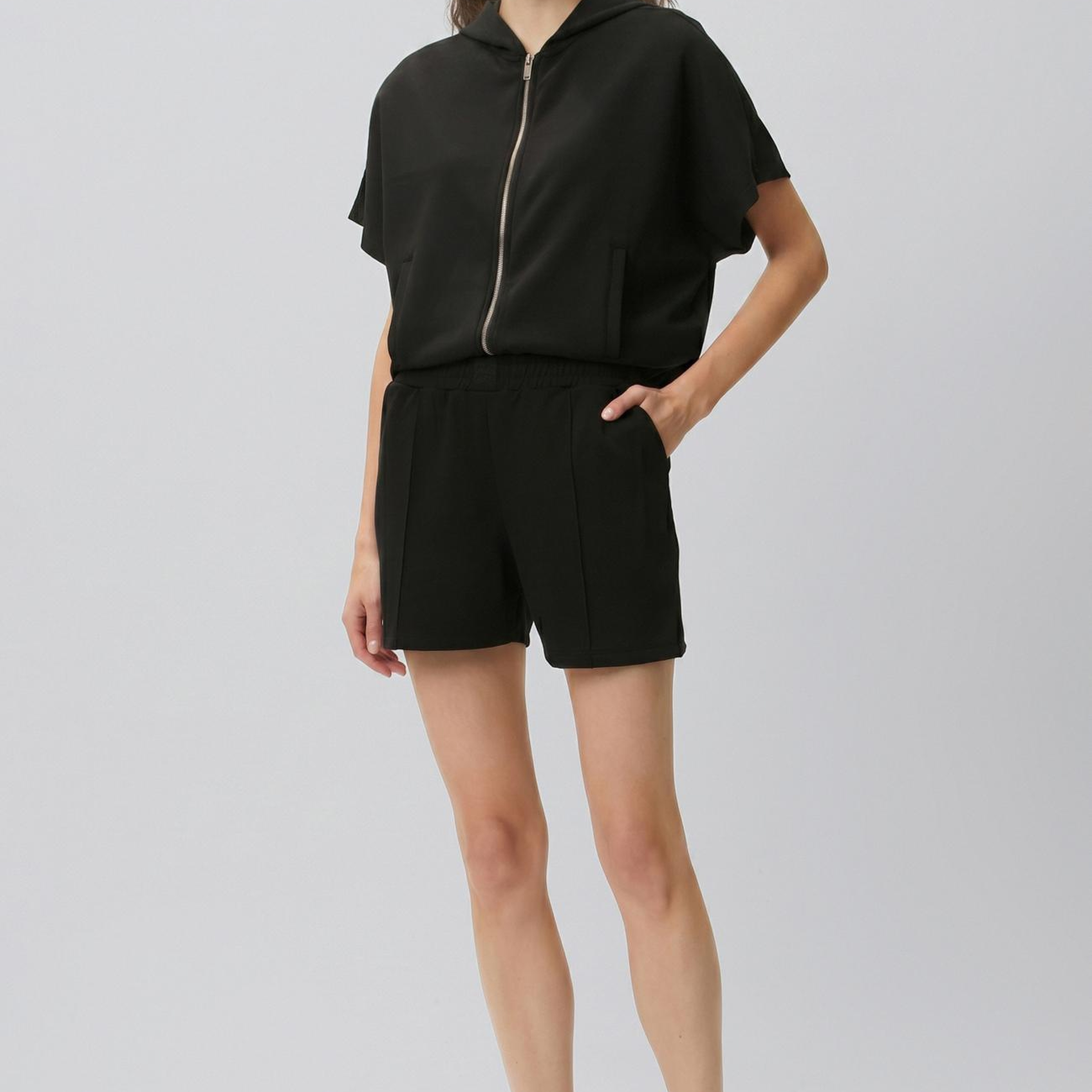 Network Kadın Siyah Nervür Detaylı Örme Şort