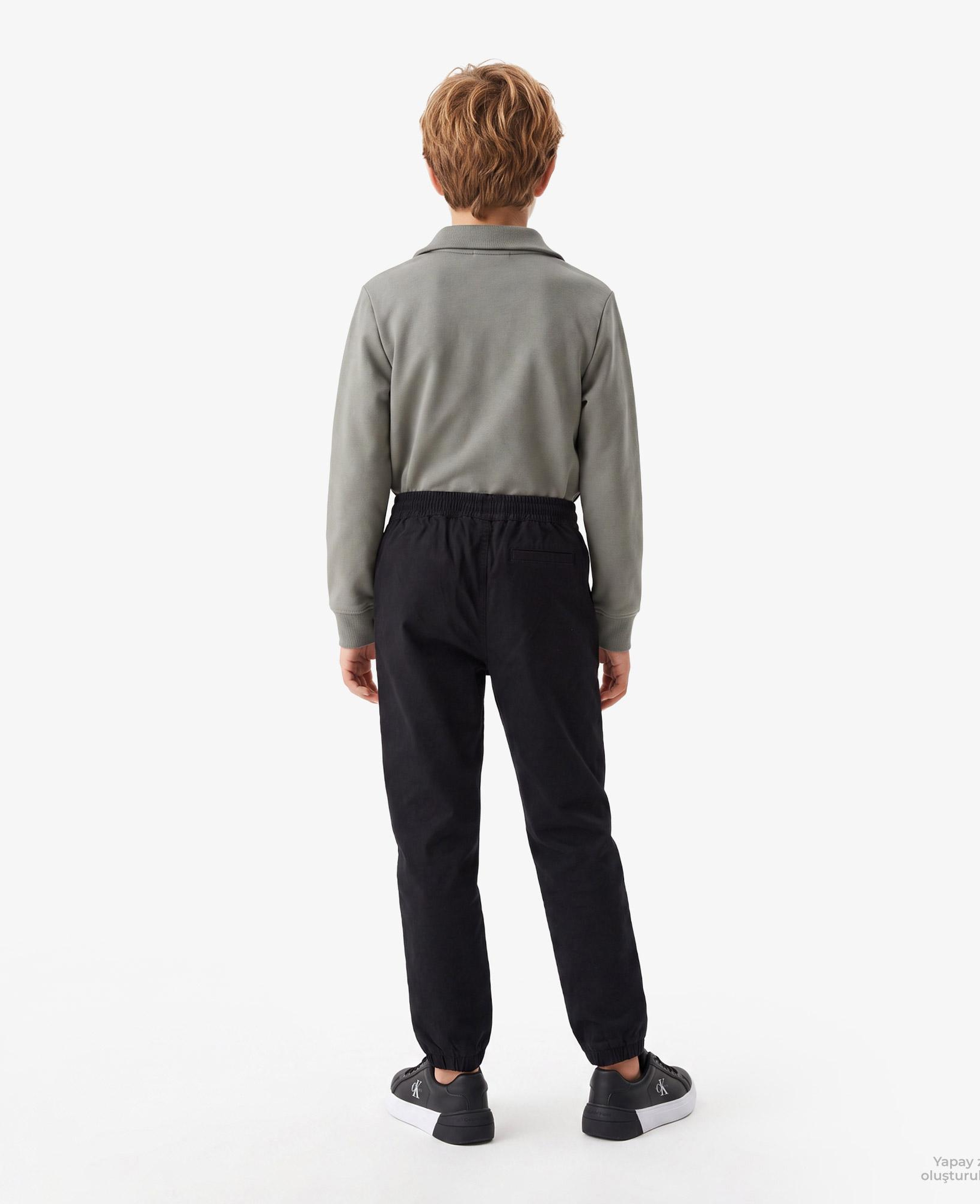 Calvin Klein Essential Woven Jogger Çocuk Siyah Jogger Pantolon