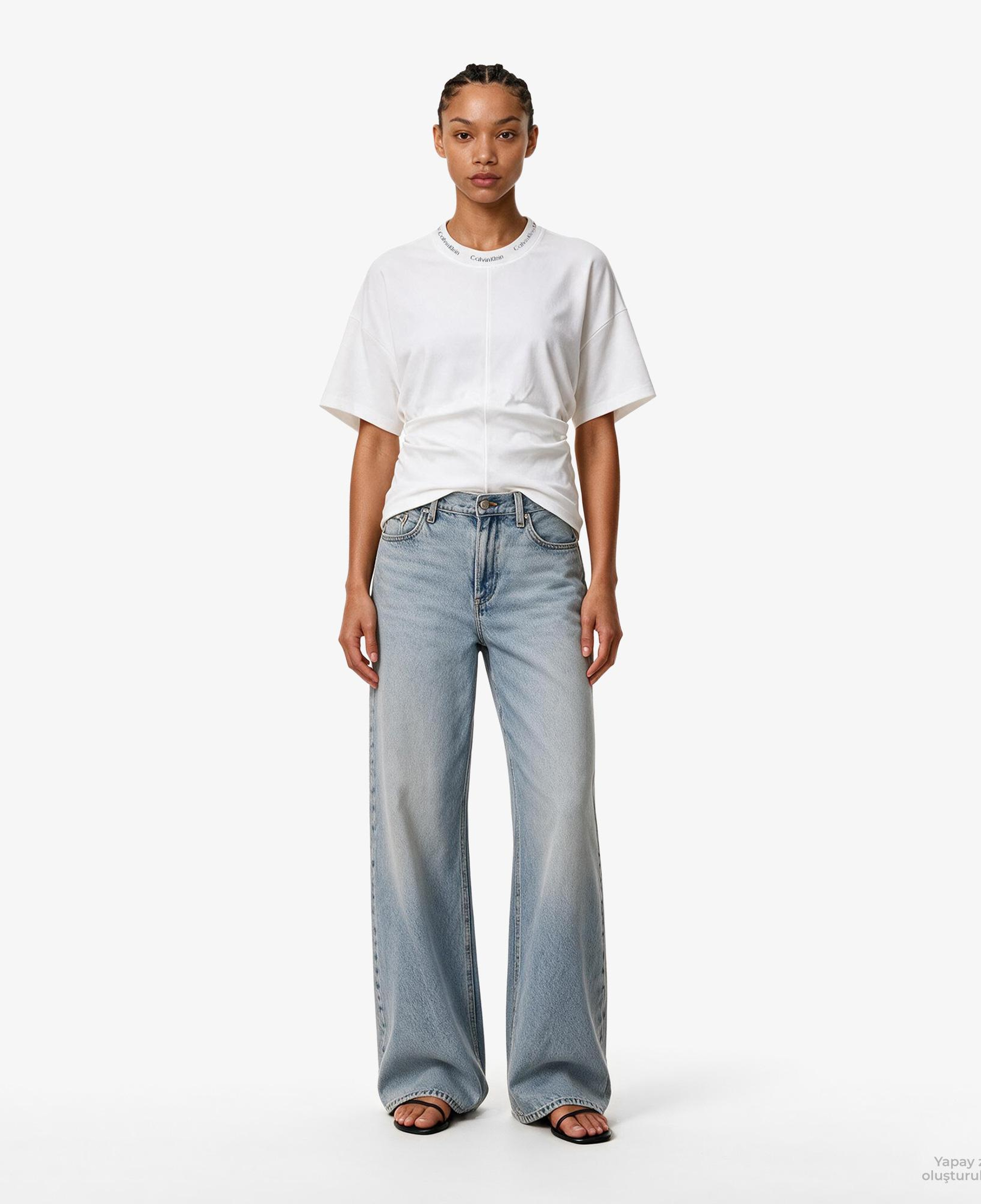 Calvin Klein Logo Detail Interlock Kadın Beyaz T-Shirt