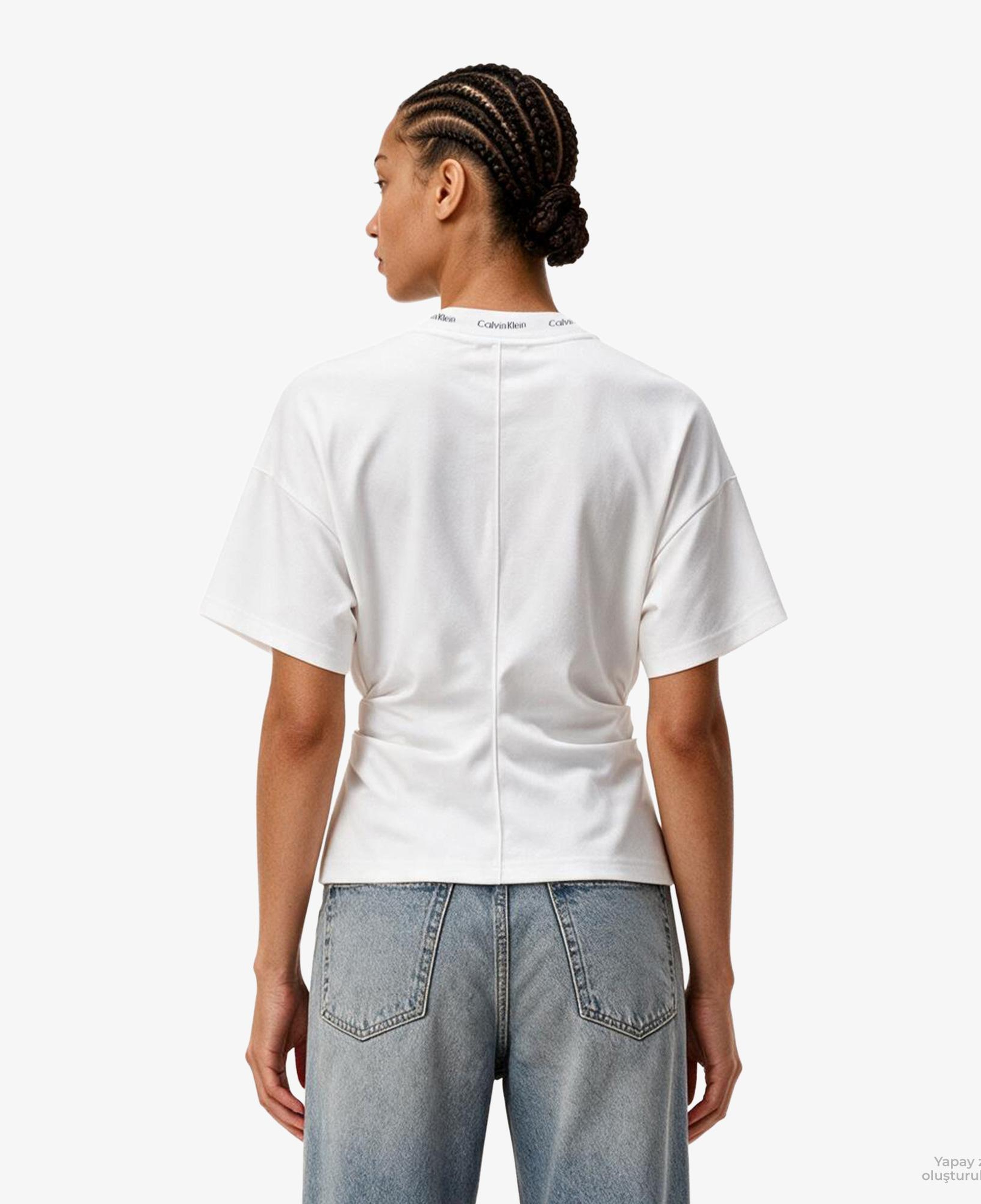 Calvin Klein Logo Detail Interlock Kadın Beyaz T-Shirt