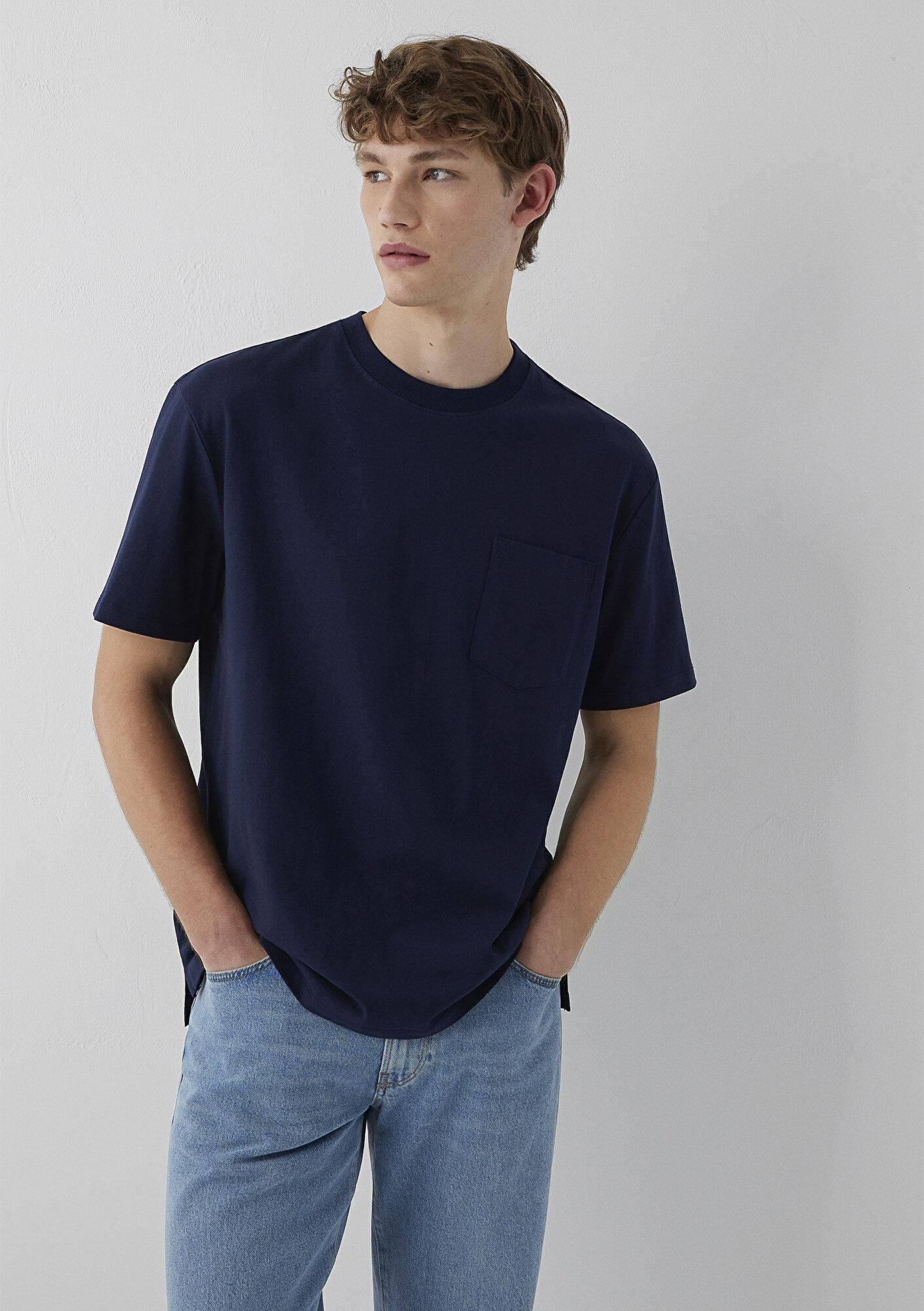 Mavi Cepli Lacivert Basic Tişört Loose Fit / Bol Rahat Kesim 066248-70490