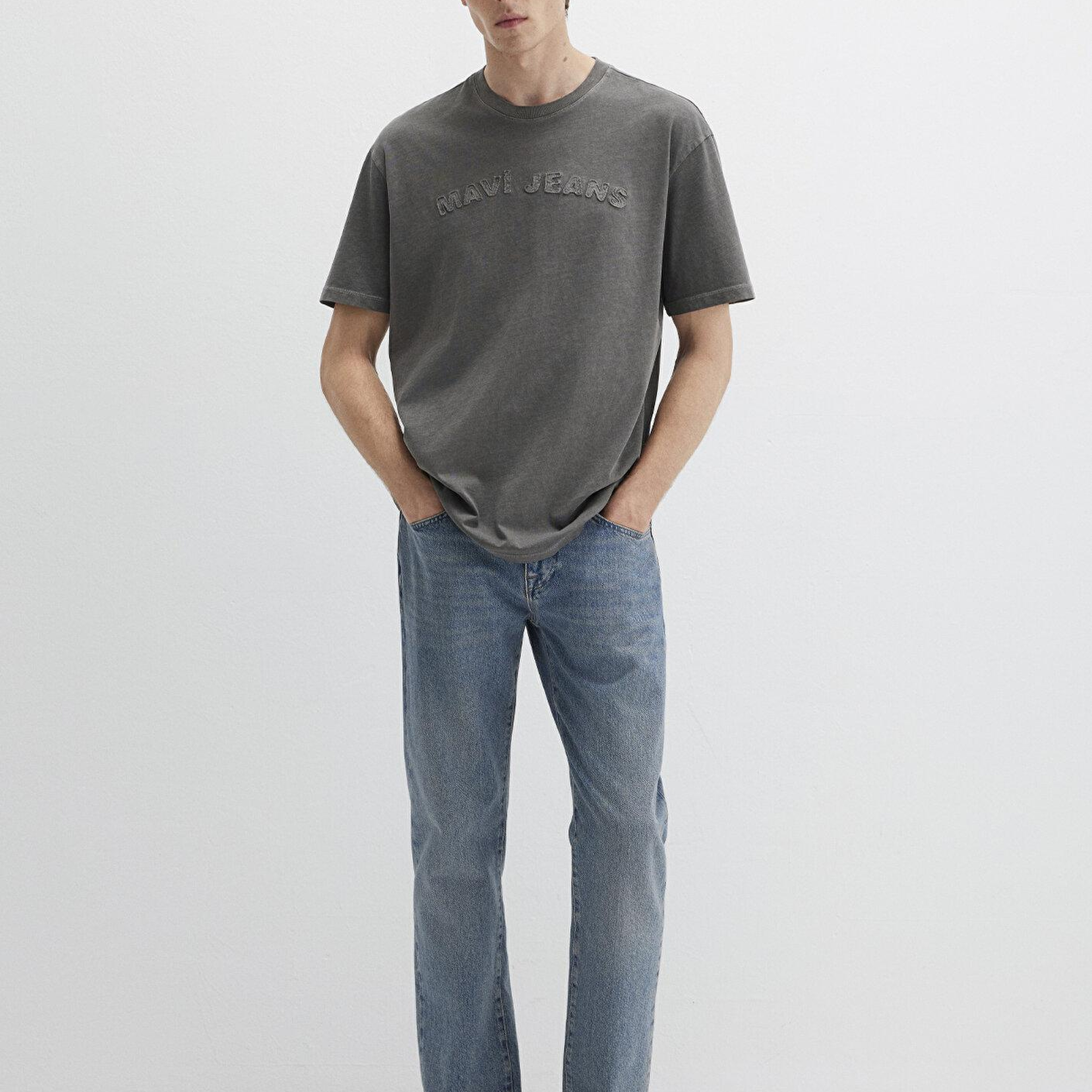 Mavi Mavi Jeans Baskılı Antrasit Tişört Loose Fit / Bol Rahat Kesim 0612953-900