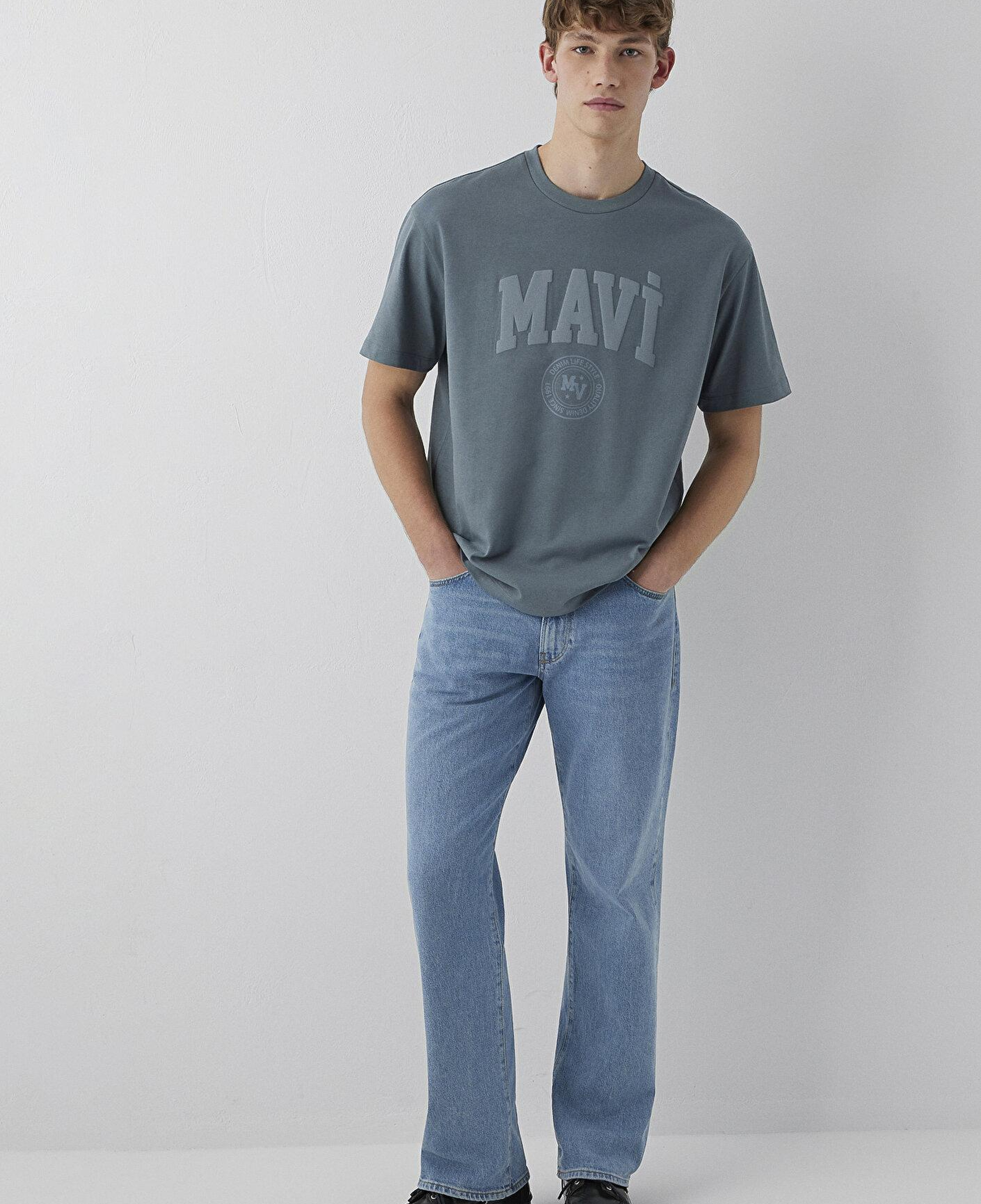 Mavi Mavi Logo Baskılı Gri Tişört Loose Fit / Bol Rahat Kesim 0612897-80889