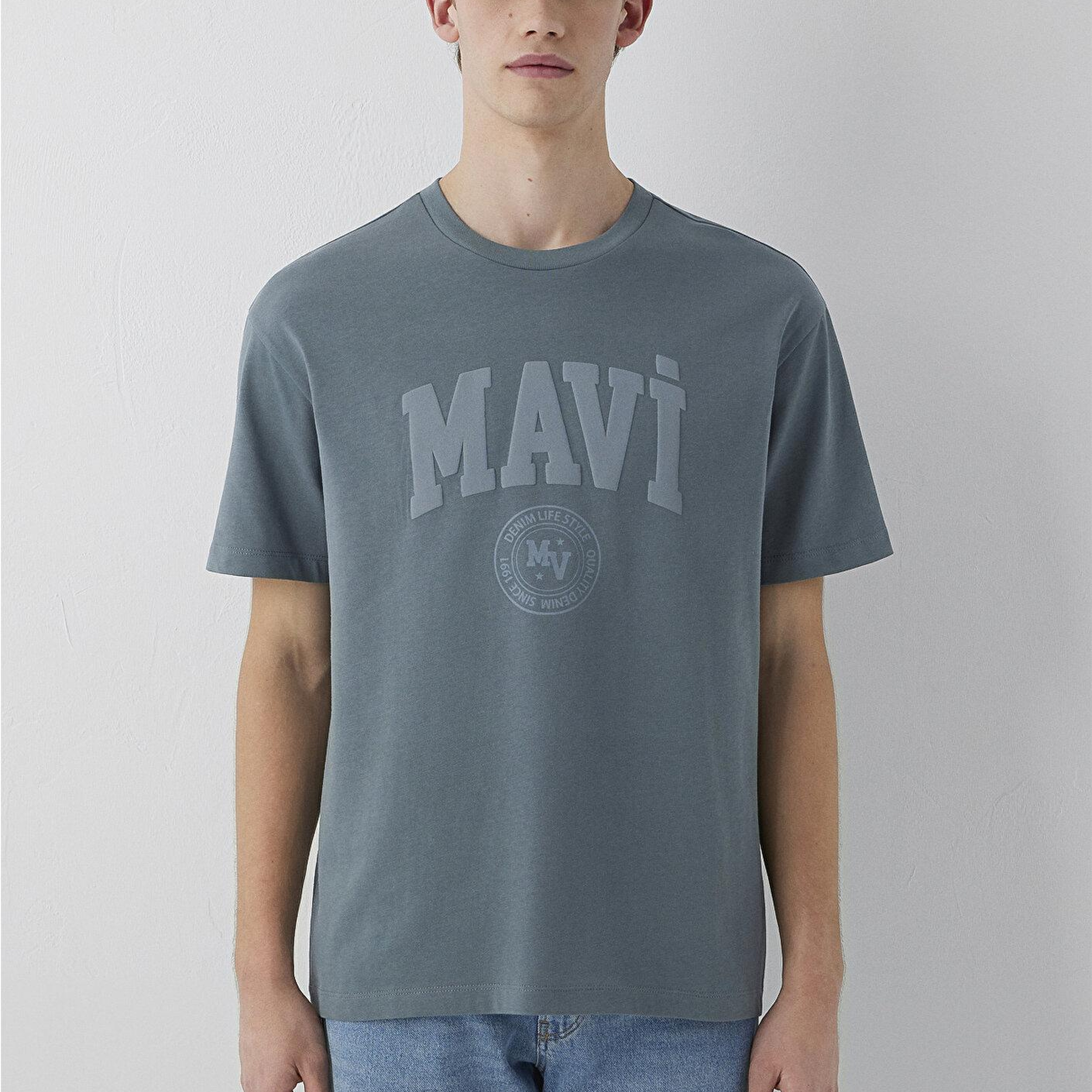 Mavi Mavi Logo Baskılı Gri Tişört Loose Fit / Bol Rahat Kesim 0612897-80889