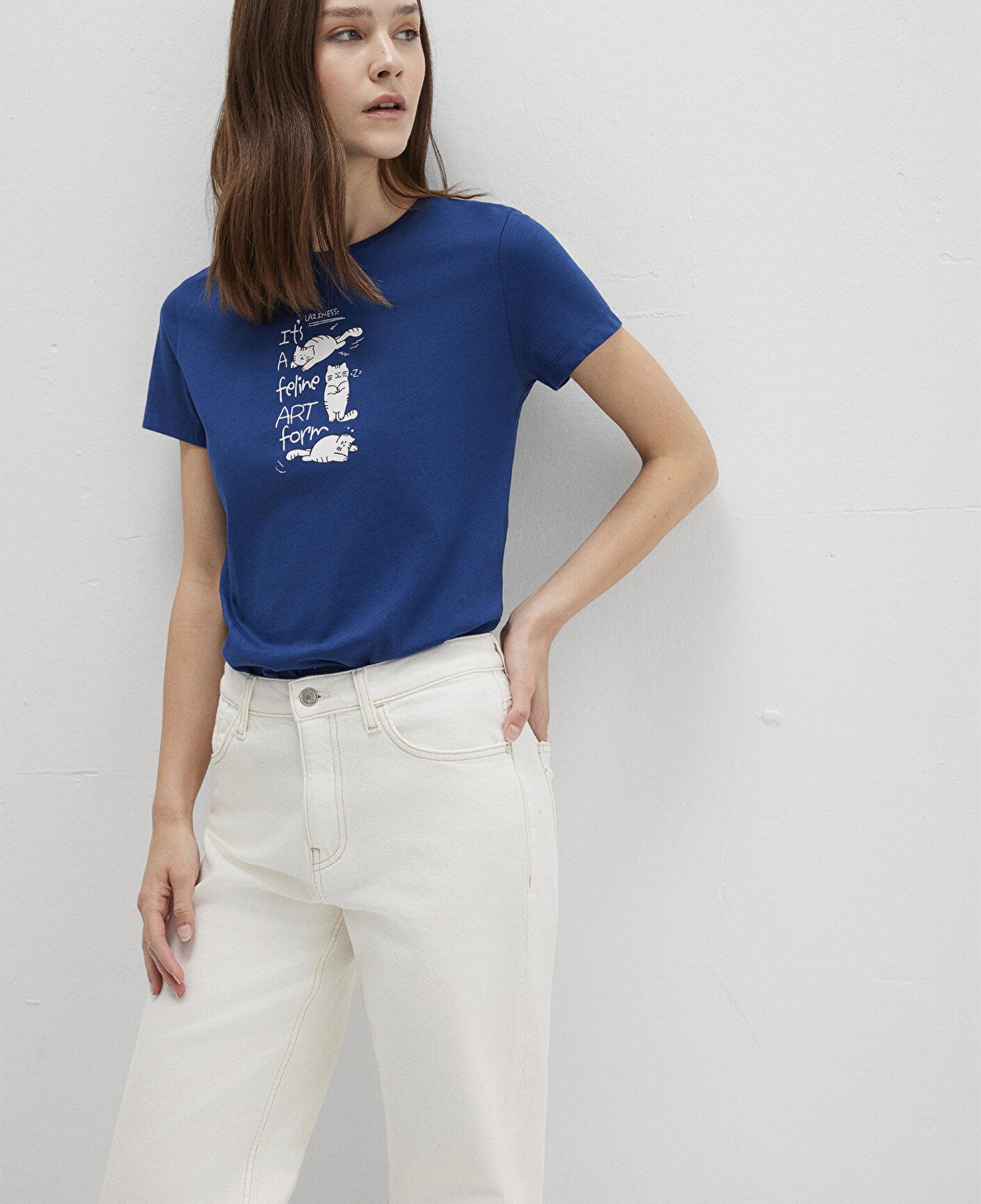 Mavi Kedi Baskılı Lacivert Tişört Semi Slim Fit / Yarı Dar Kesim 1613471-82625