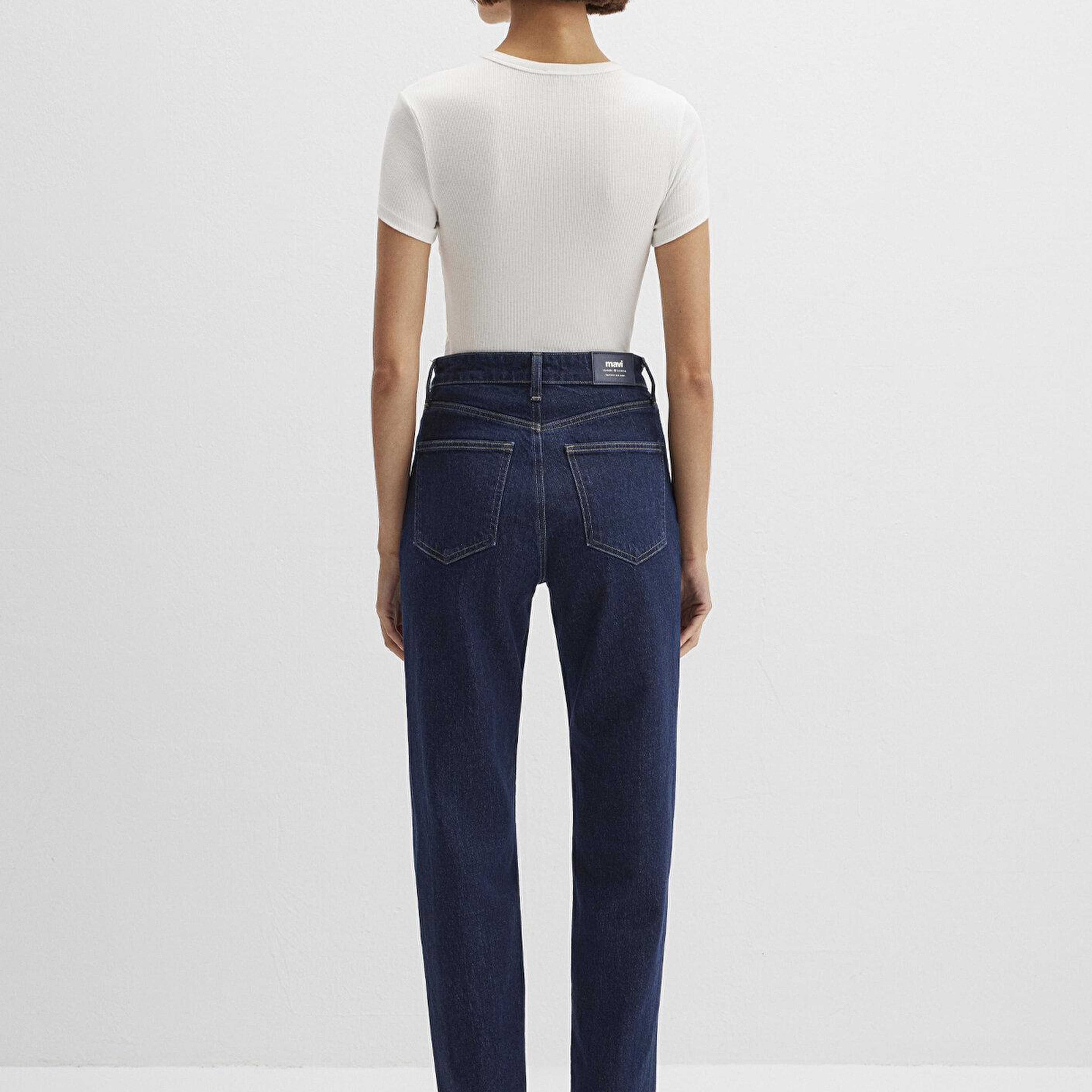 Mavi Sky Classic Denim Rinse Jean Pantolon 1010627-91211