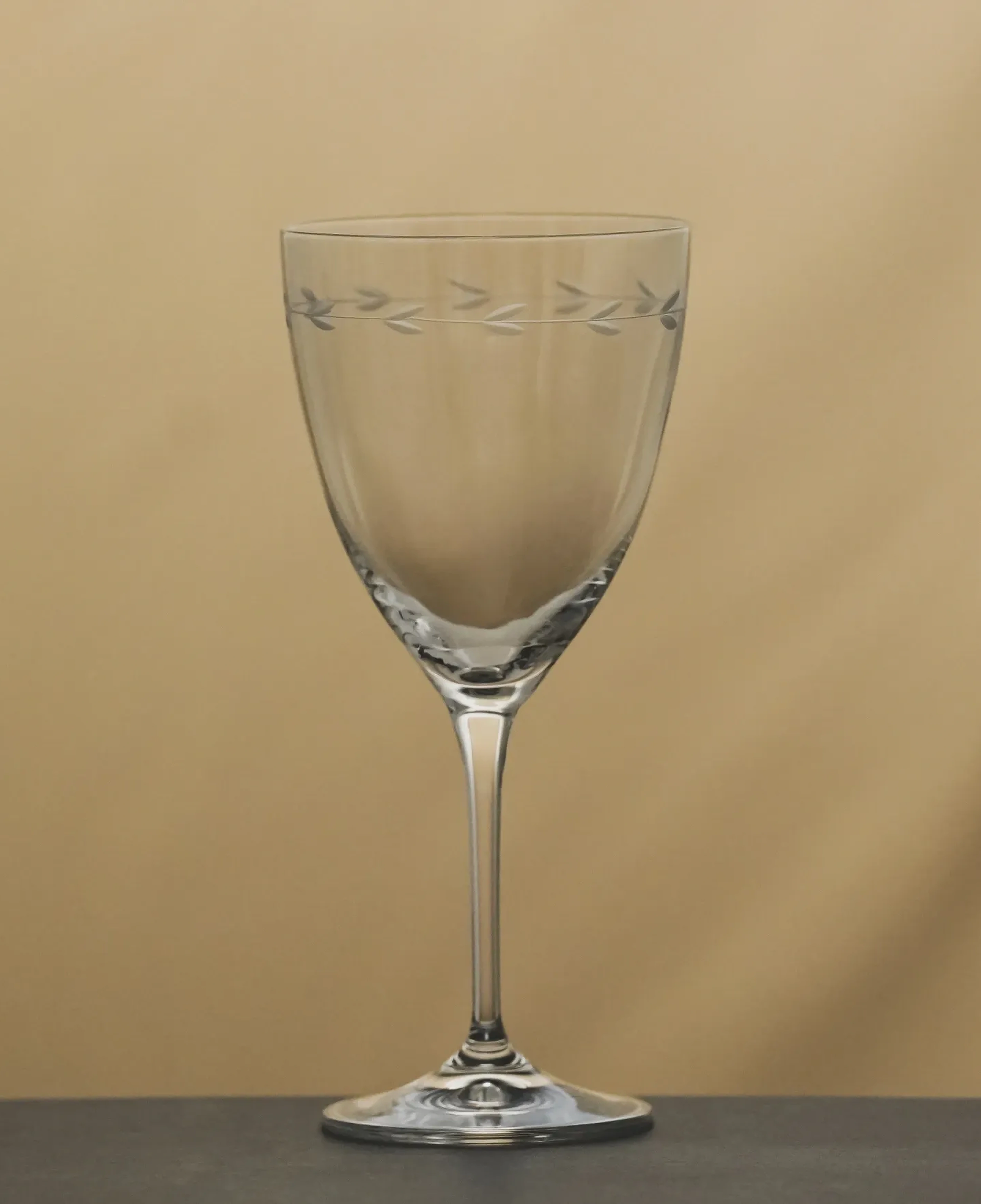 Rythym 4'lü Kristal Kırmızı Şarap Kadehi 400 cc