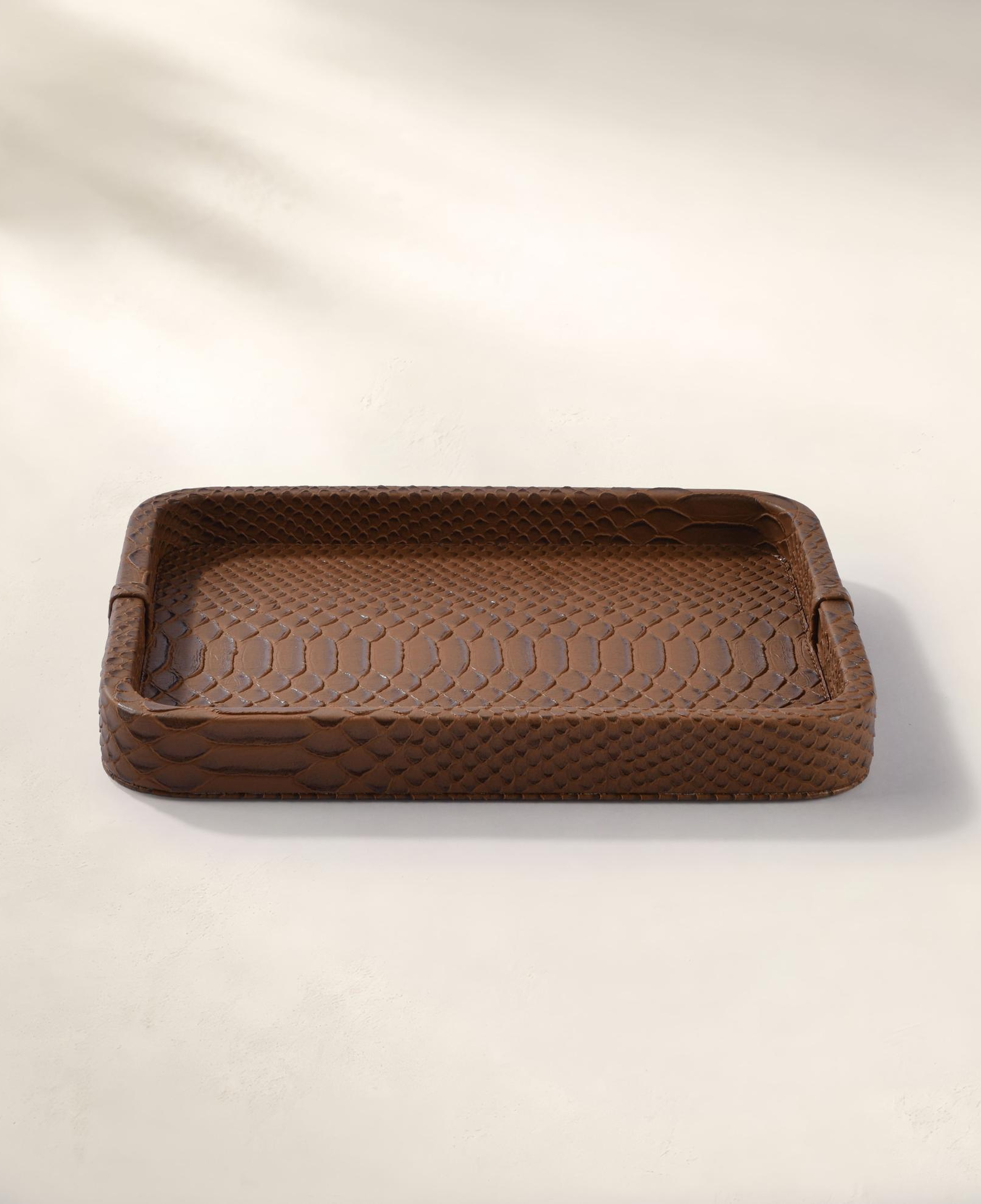 Cleo Krokodil Dekoratif Deri Tepsi Kahverengi 30x23x3 Cm