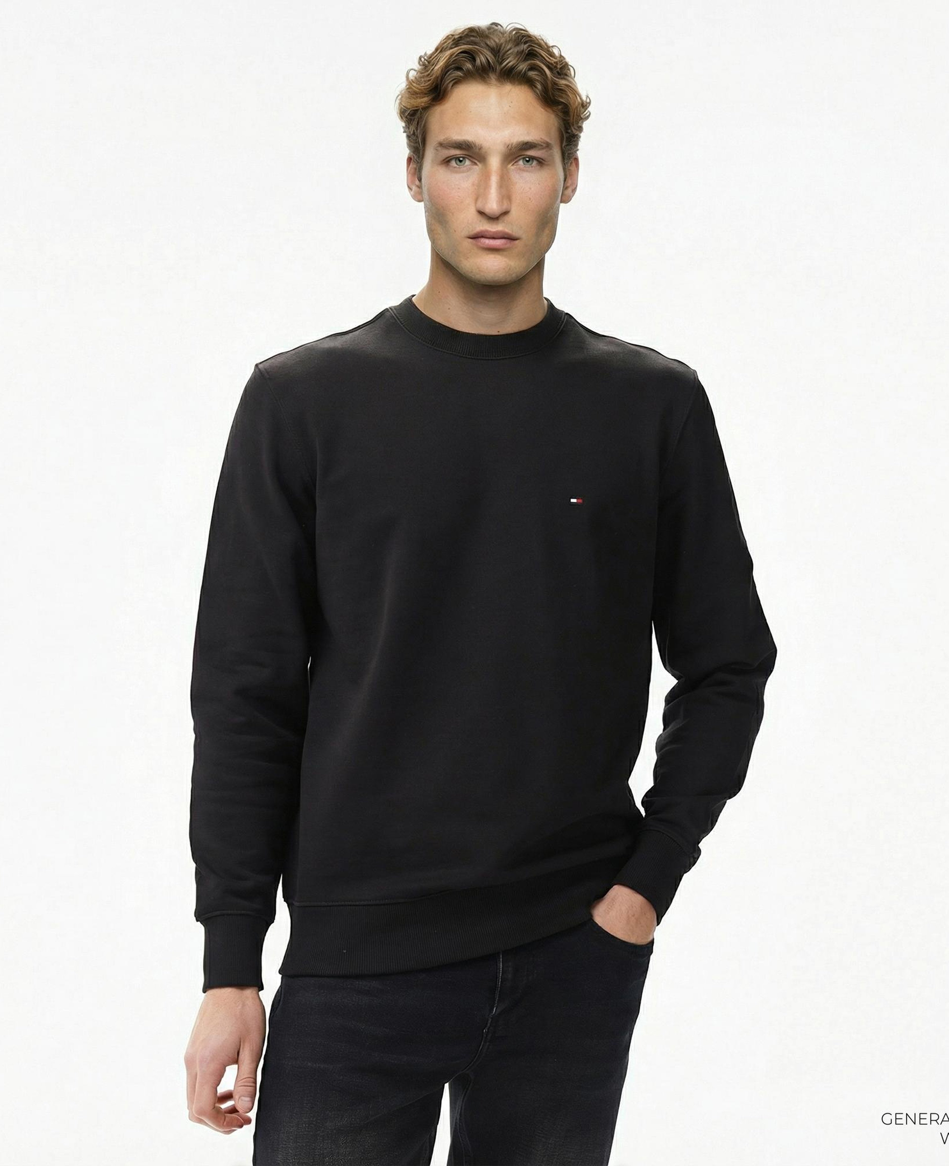 Tommy Hilfiger Core Essentials Erkek Siyah Sweatshirt