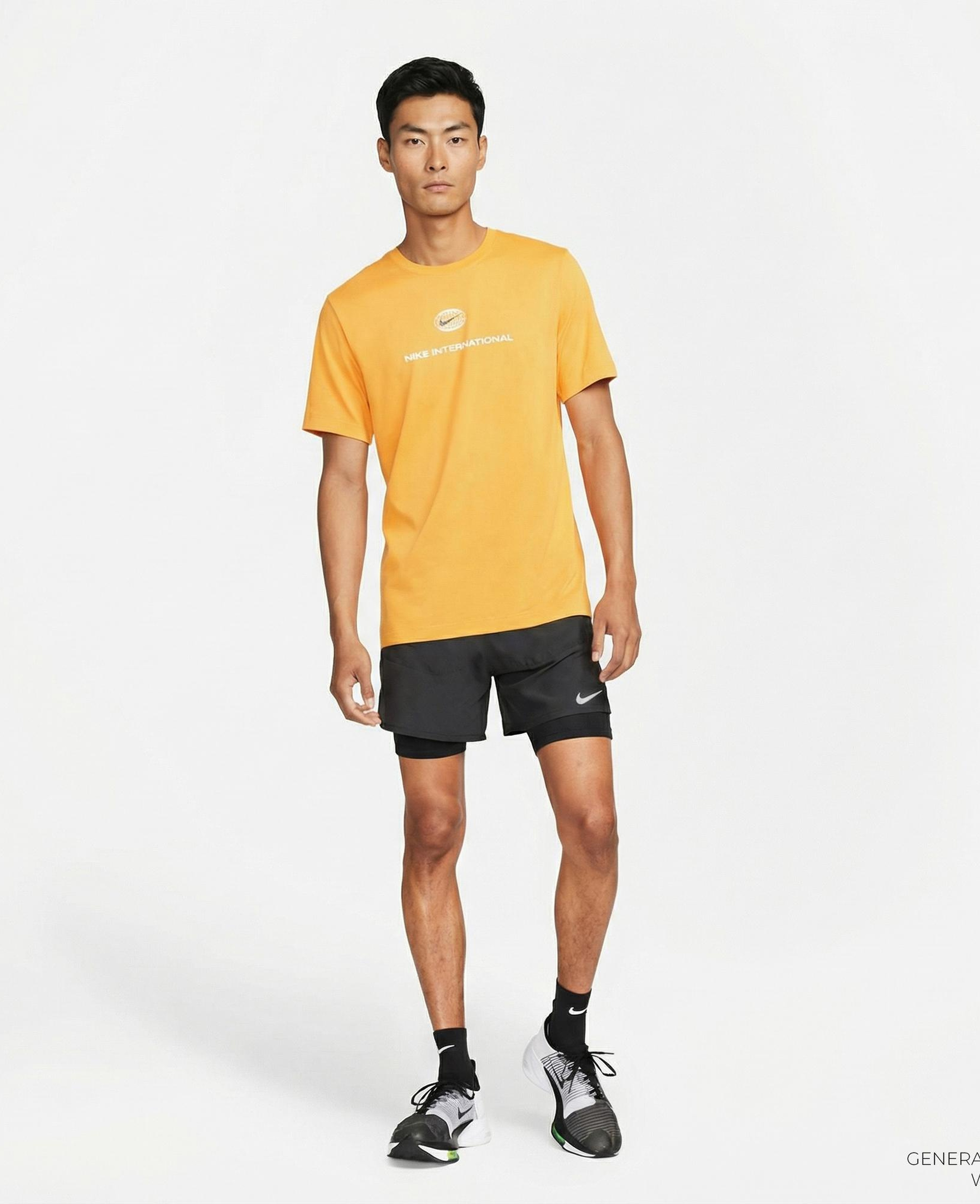 Nike Dri-Fit Stride 13 cm Hybrid Erkek Siyah Şort