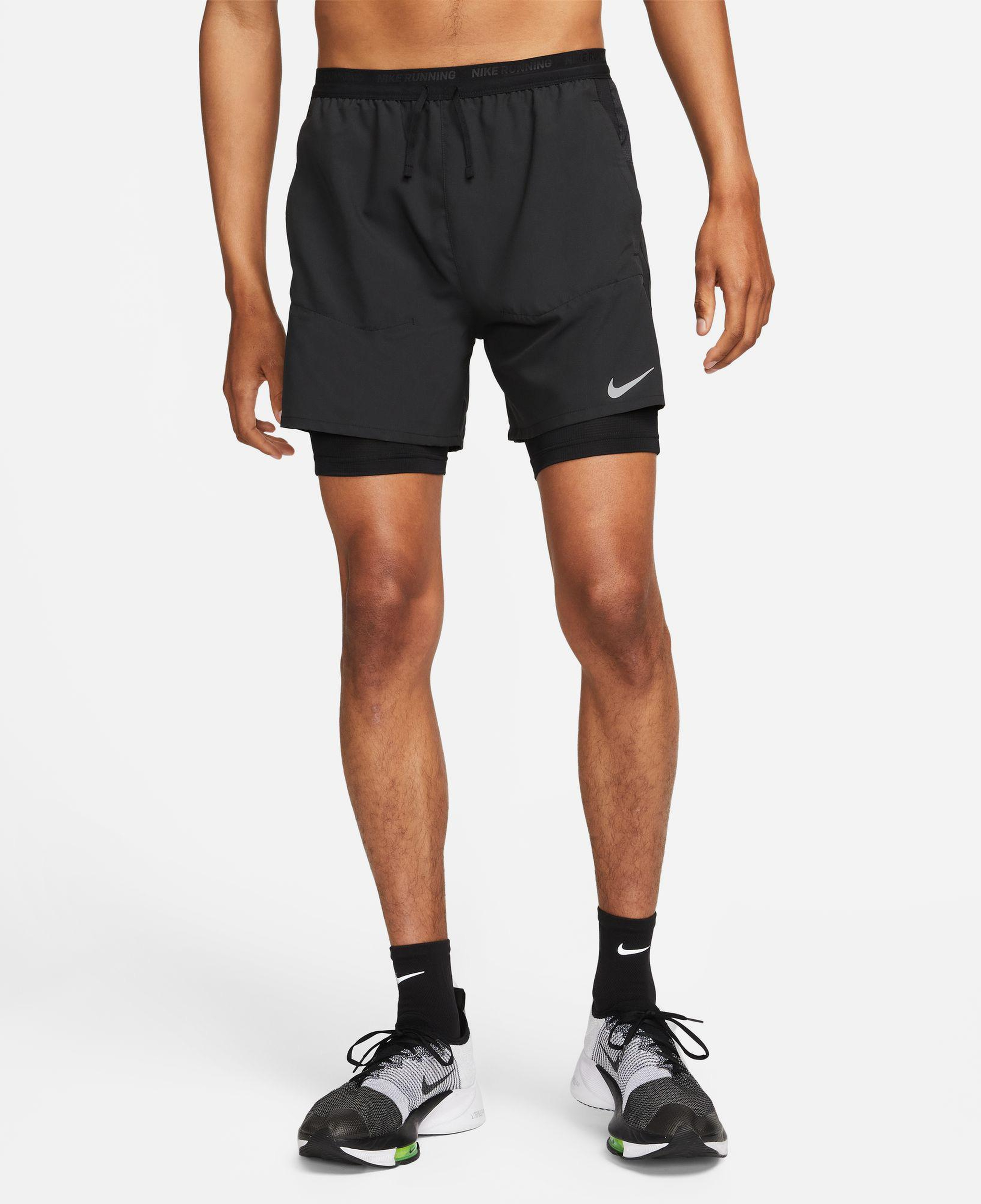 Nike Dri-Fit Stride 13 cm Hybrid Erkek Siyah Şort