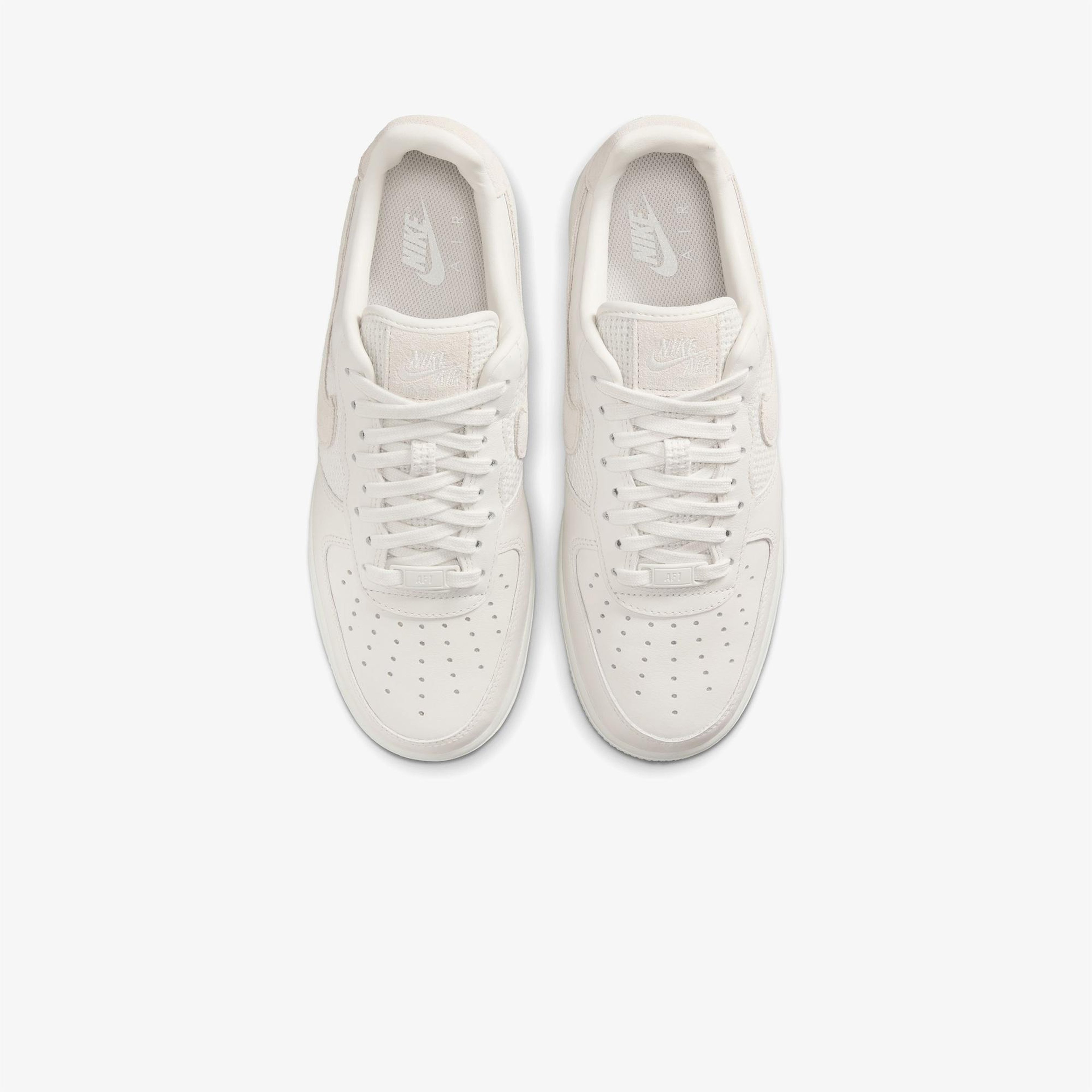 Nike Air Force 1 '07 Kadın Krem Rengi Spor Ayakkabı
