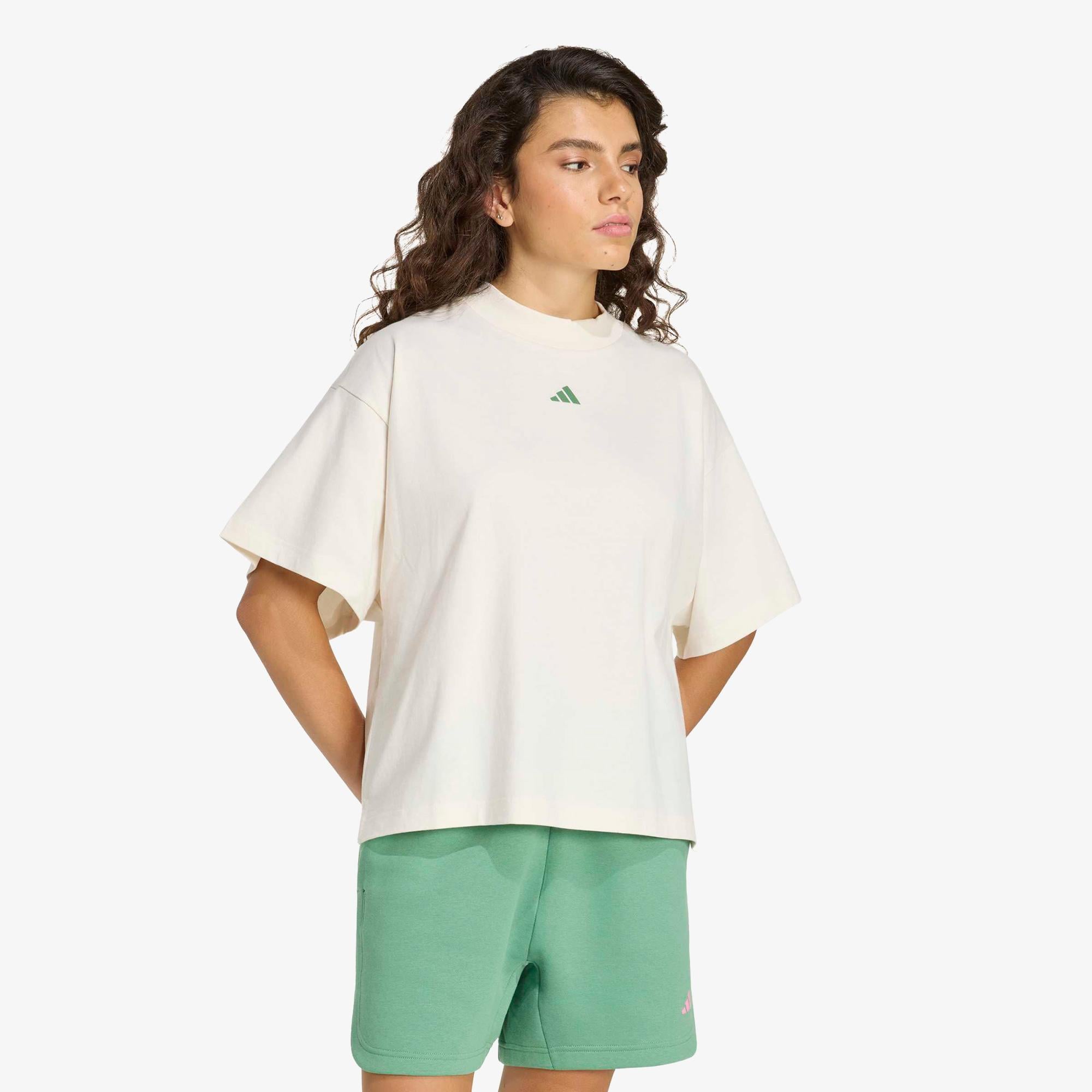 adidas 3Ss Gfx Tee2 Kadın Beyaz T-Shirt