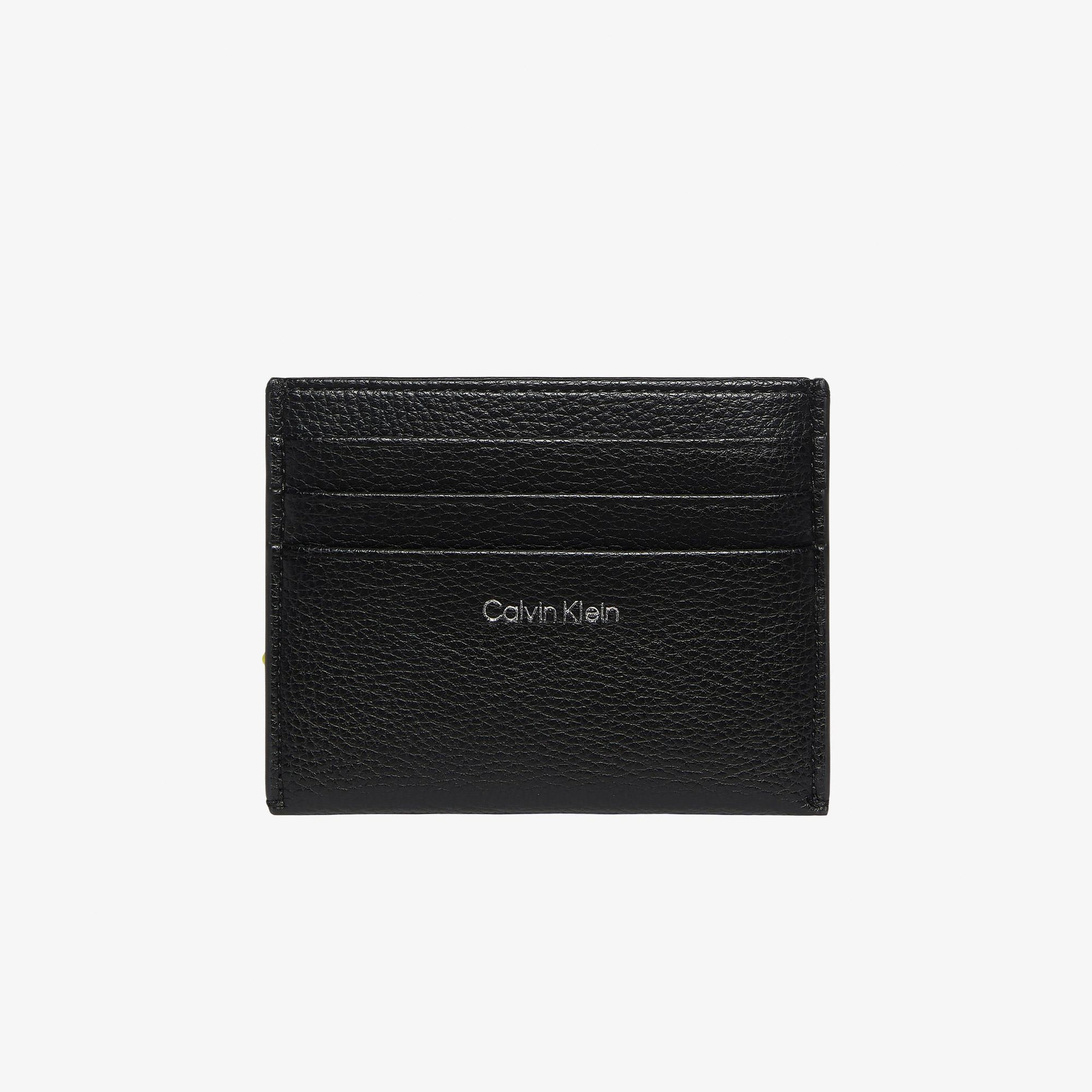 Calvin Klein Emblem Pebble Kadın Siyah Kartlık