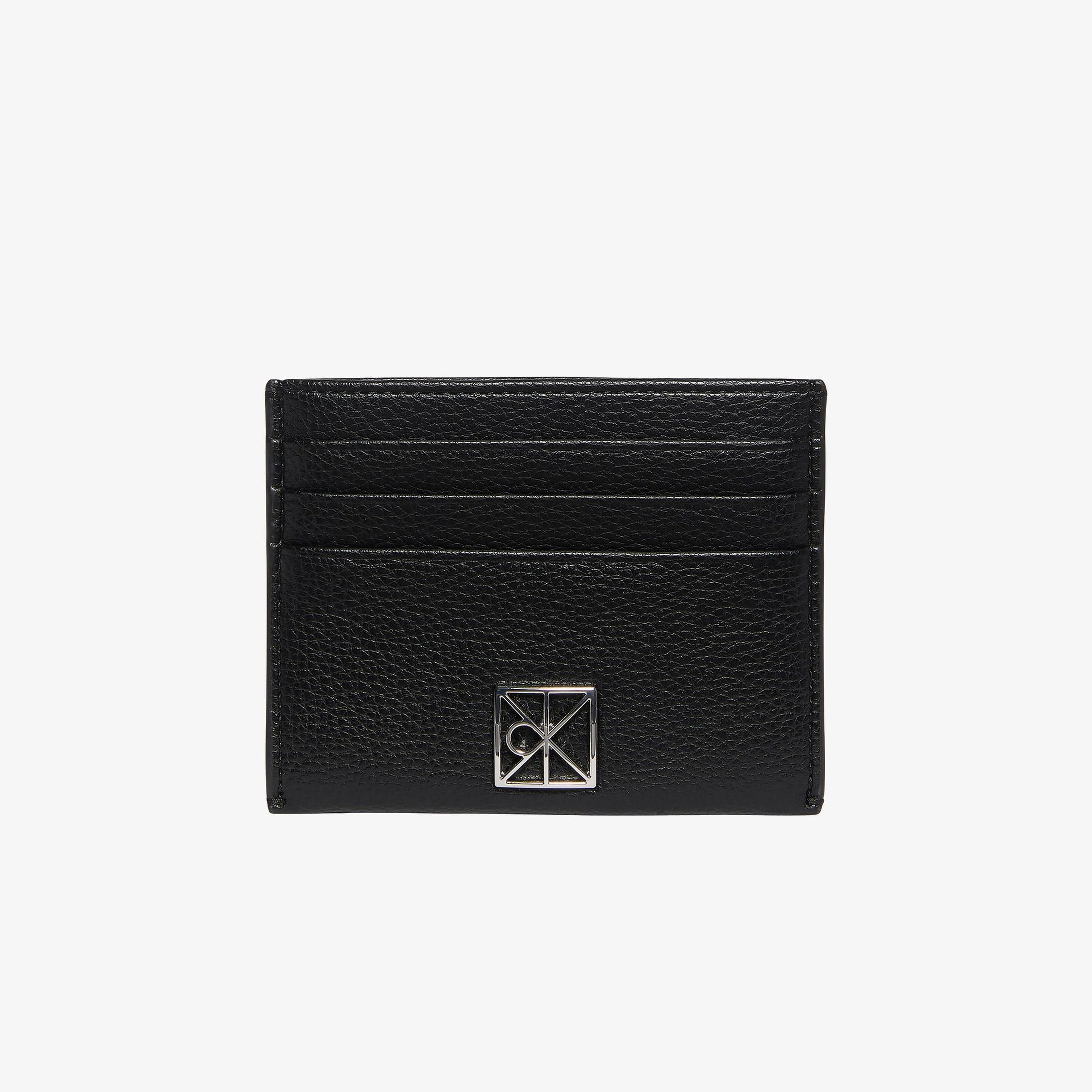 Calvin Klein Emblem Pebble Kadın Siyah Kartlık