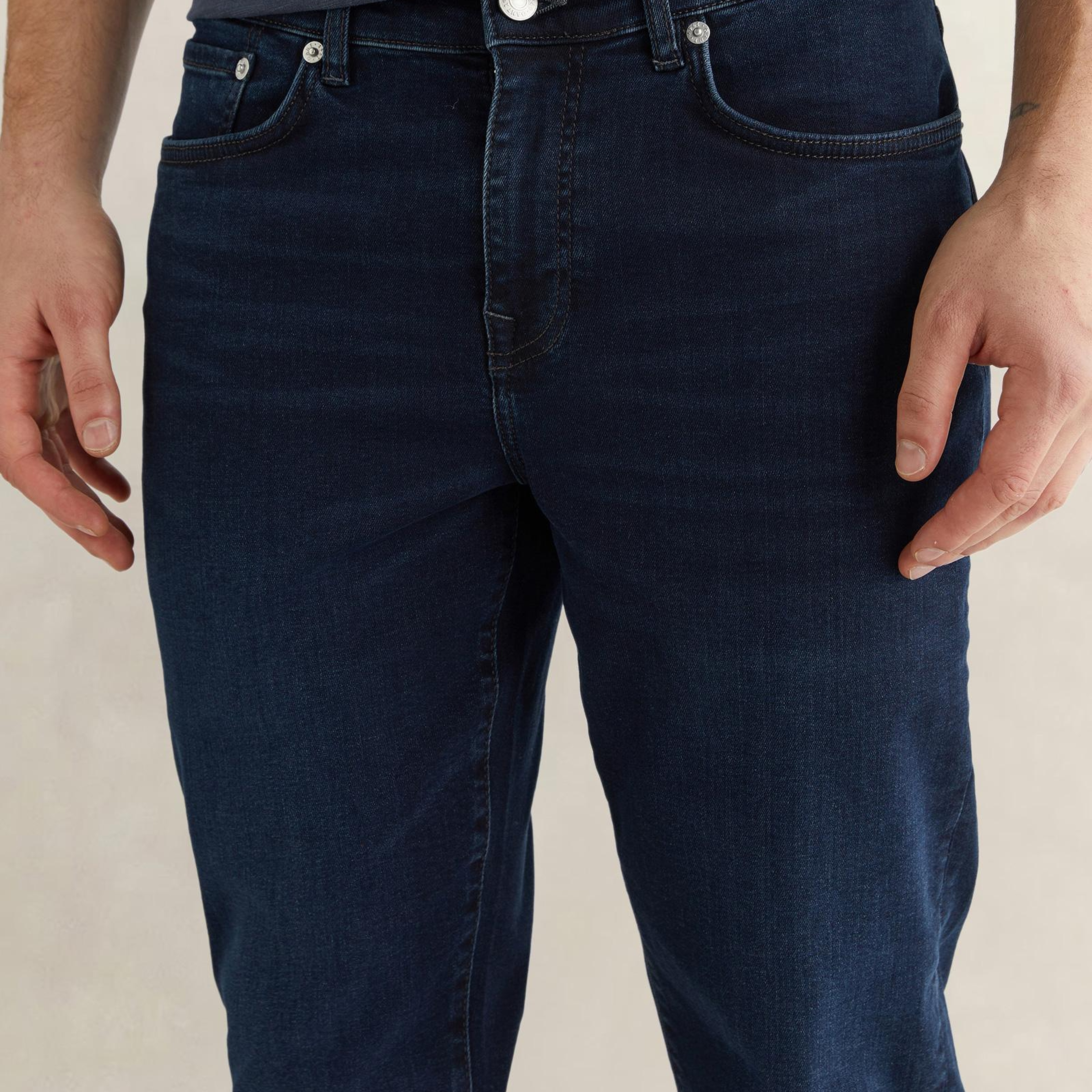 GANT Erkek Lacivert Extra Slim Fit Jean
