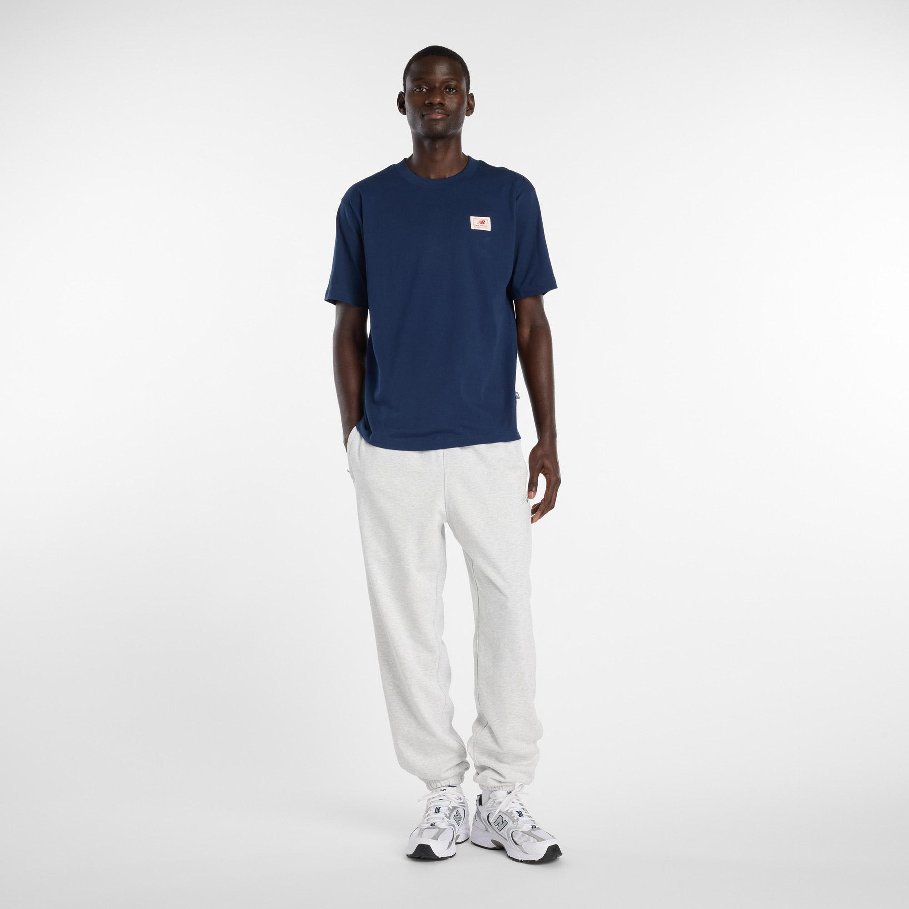 New Balance Woven Label Erkek Mavi T-Shirt