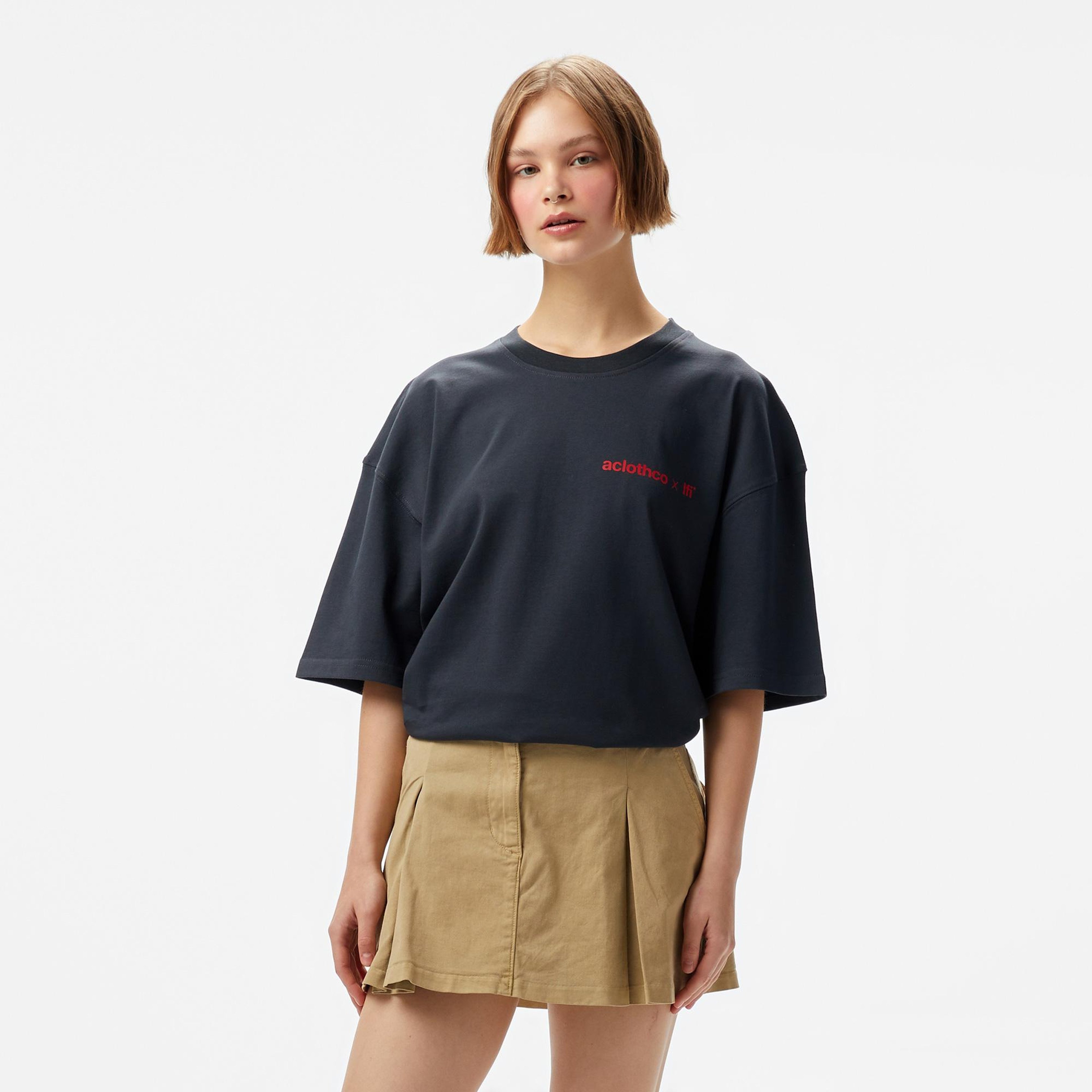 Aclothco X LFI Oversized Crew Neck Graphic Printed Unisex Gri T-Shirt