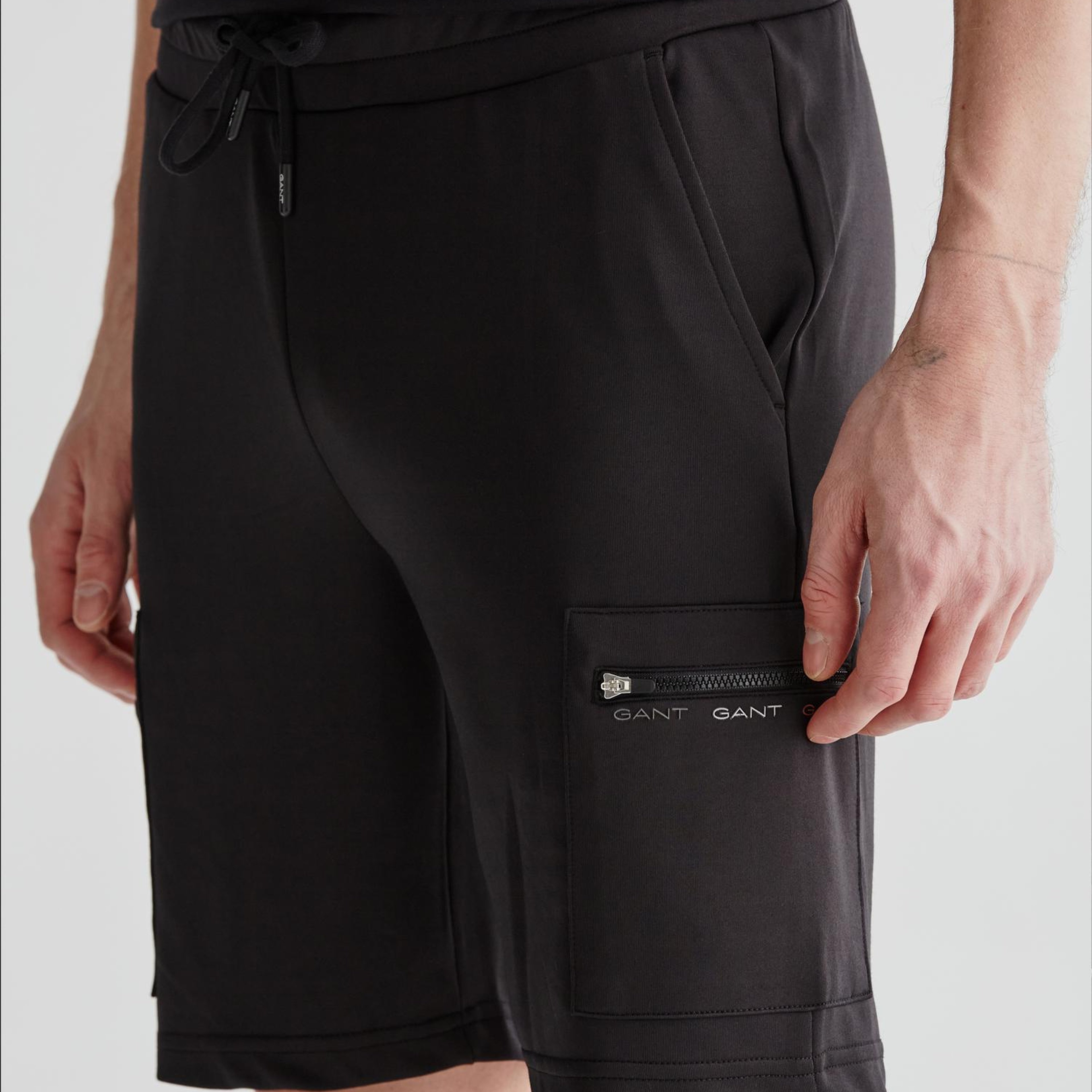 GANT Erkek Siyah Regular Fit Şort